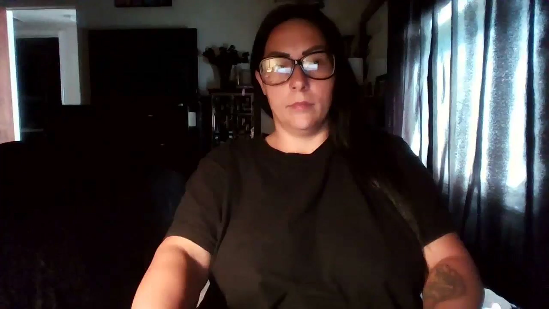 Gallery image thumbnail from AngelMarie77's myfreecams stream on, 05/19/2024, 15:15 image 18 of 20