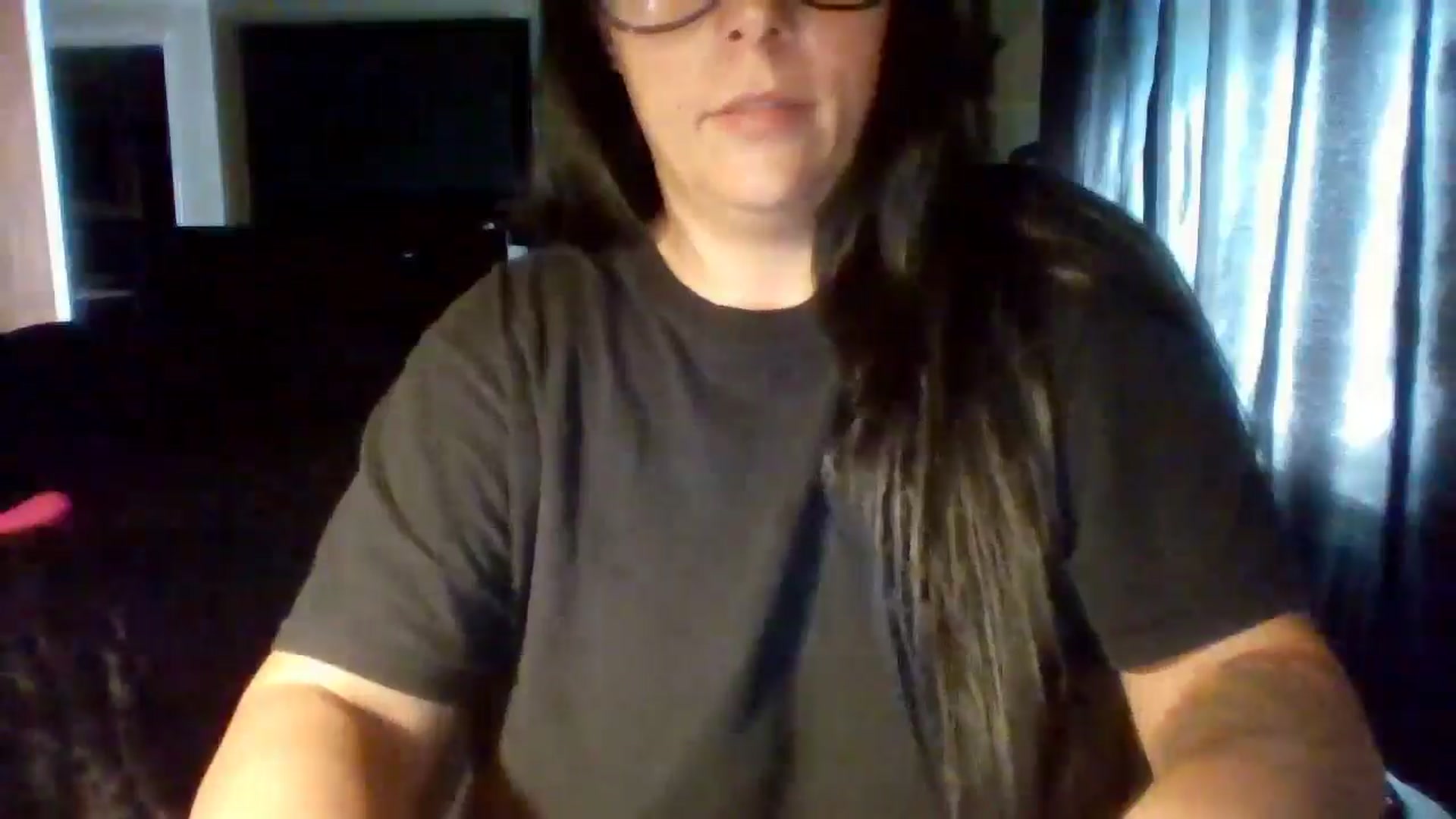 Gallery image thumbnail from AngelMarie77's myfreecams stream on, 05/19/2024, 15:55 image 4 of 20