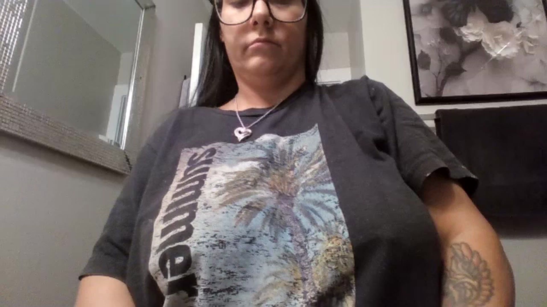 Gallery image thumbnail from AngelMarie77's myfreecams stream on, 03/23/2026, 16:04 image 10 of 20