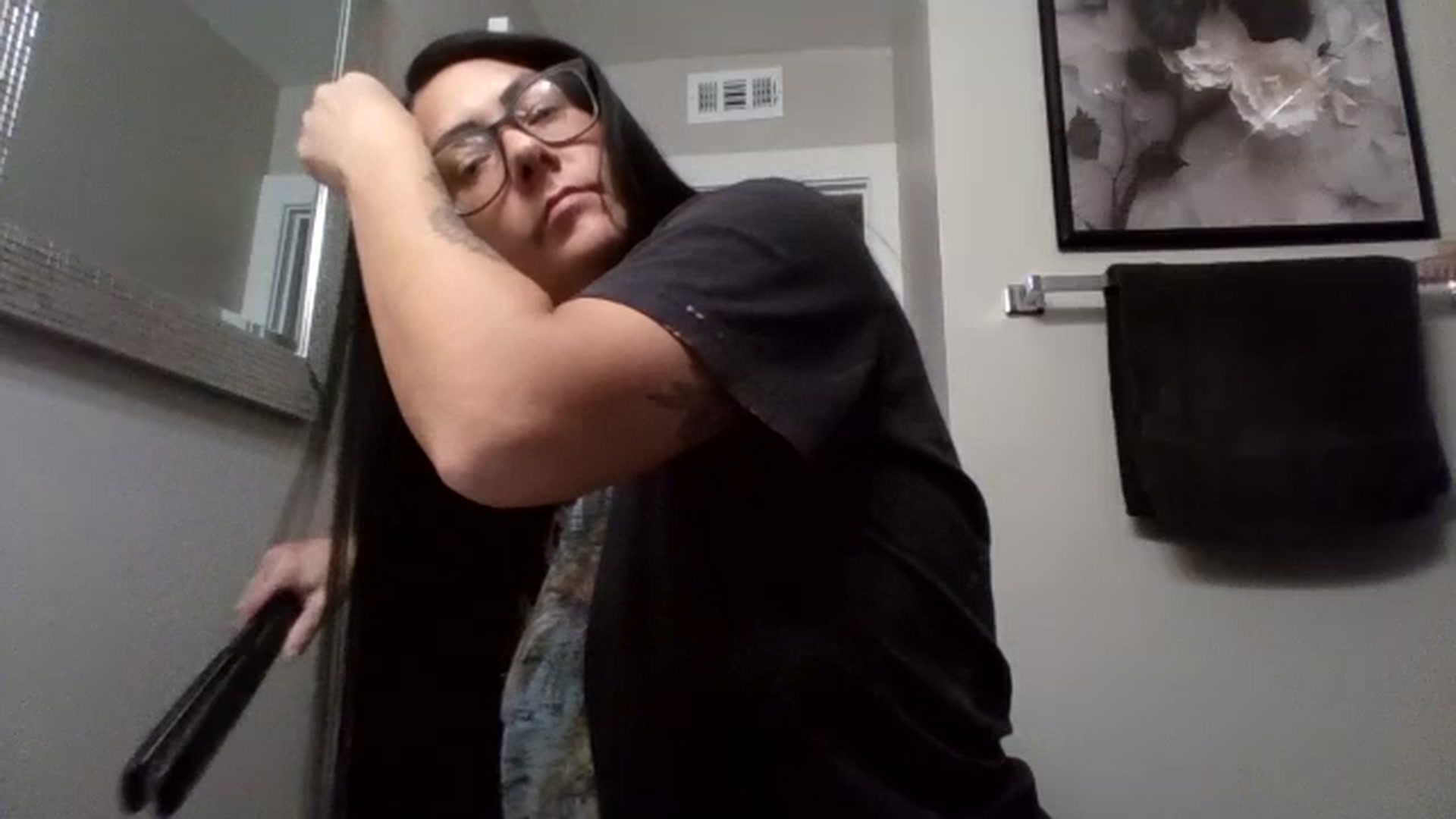 Gallery image thumbnail from AngelMarie77's myfreecams stream on, 03/23/2026, 16:37 image 13 of 20