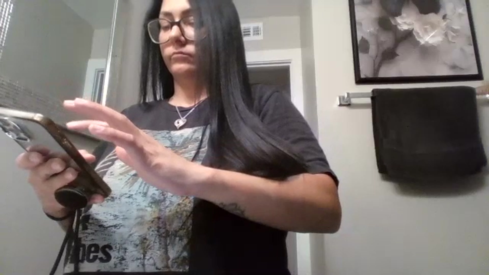Gallery image thumbnail from AngelMarie77's myfreecams stream on, 03/23/2026, 16:37 image 11 of 20