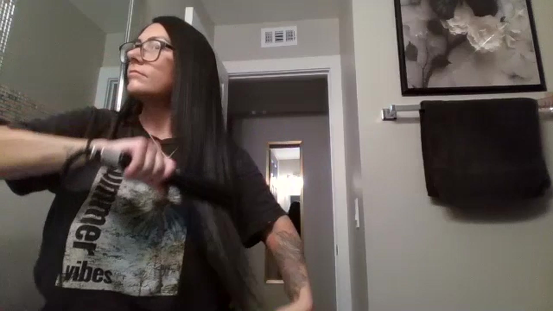 Gallery image thumbnail from AngelMarie77's myfreecams stream on, 03/23/2026, 16:37 image 10 of 20