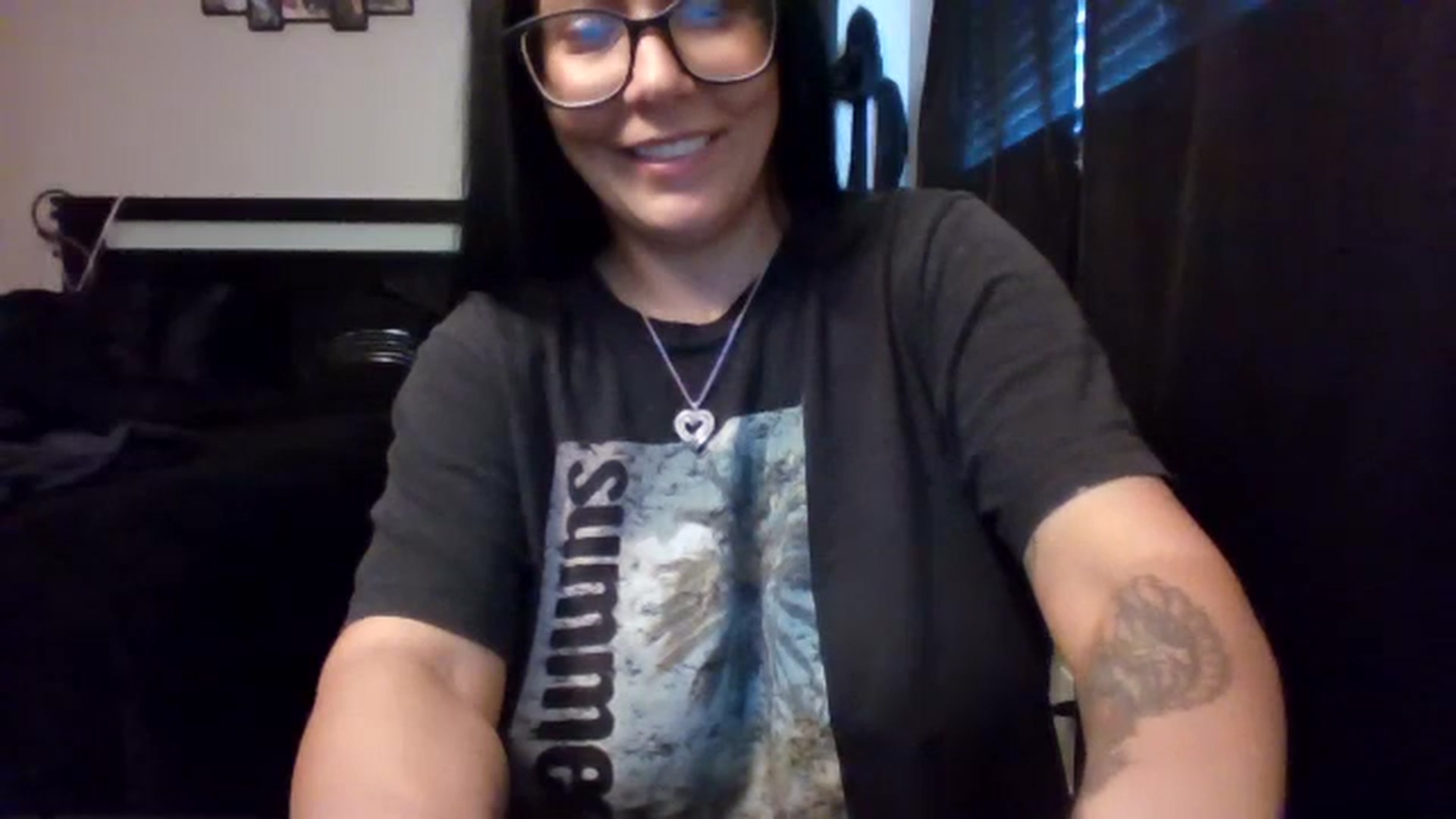 Gallery image thumbnail from AngelMarie77's myfreecams stream on, 03/23/2026, 17:56 image 14 of 20