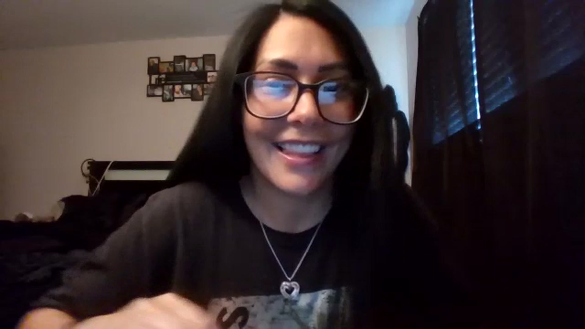 Gallery image thumbnail from AngelMarie77's myfreecams stream on, 03/23/2026, 17:56 image 13 of 20