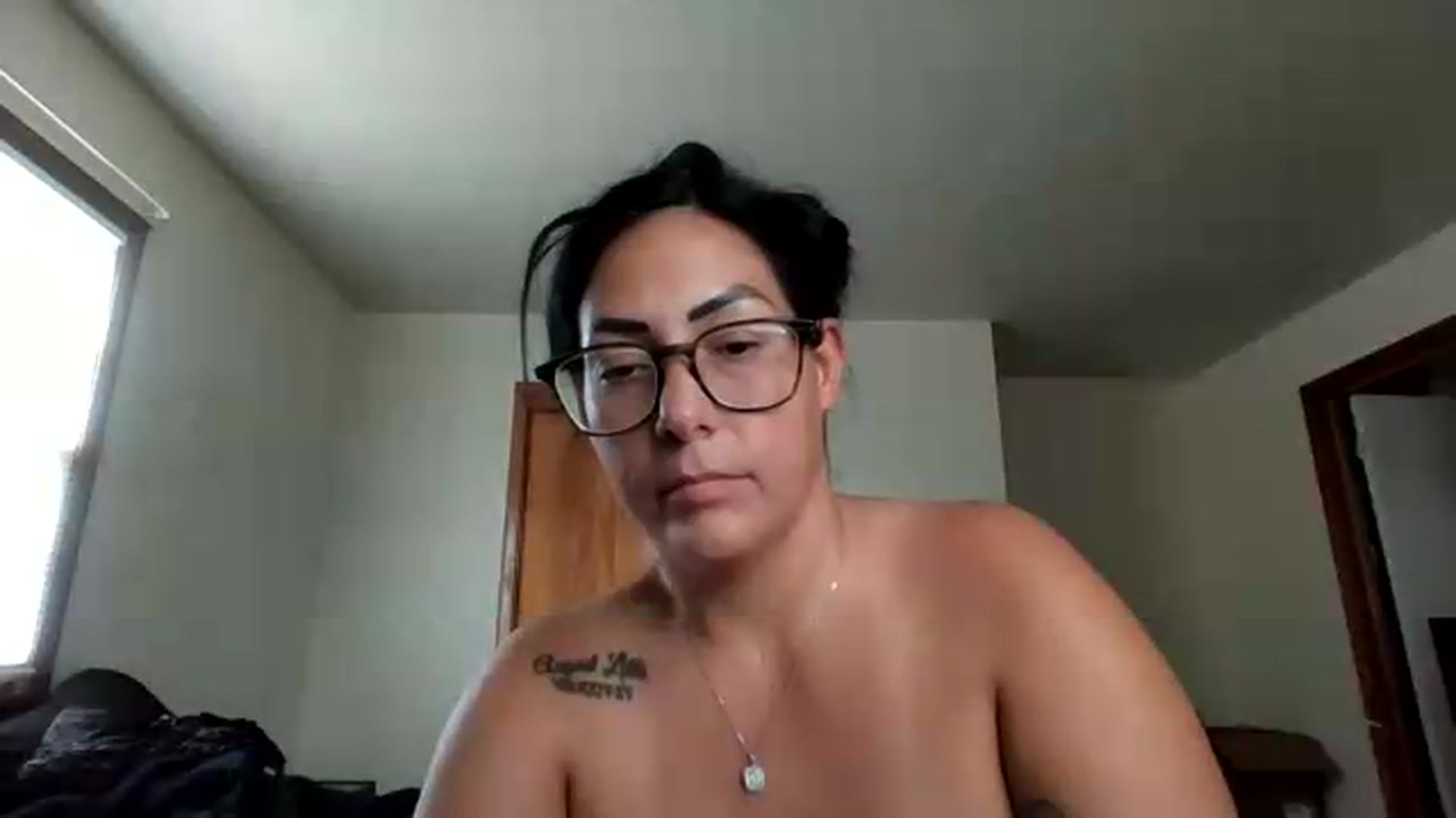 Gallery image thumbnail from AngelMarie77's myfreecams stream on, 09/17/2026, 15:58 image 10 of 20
