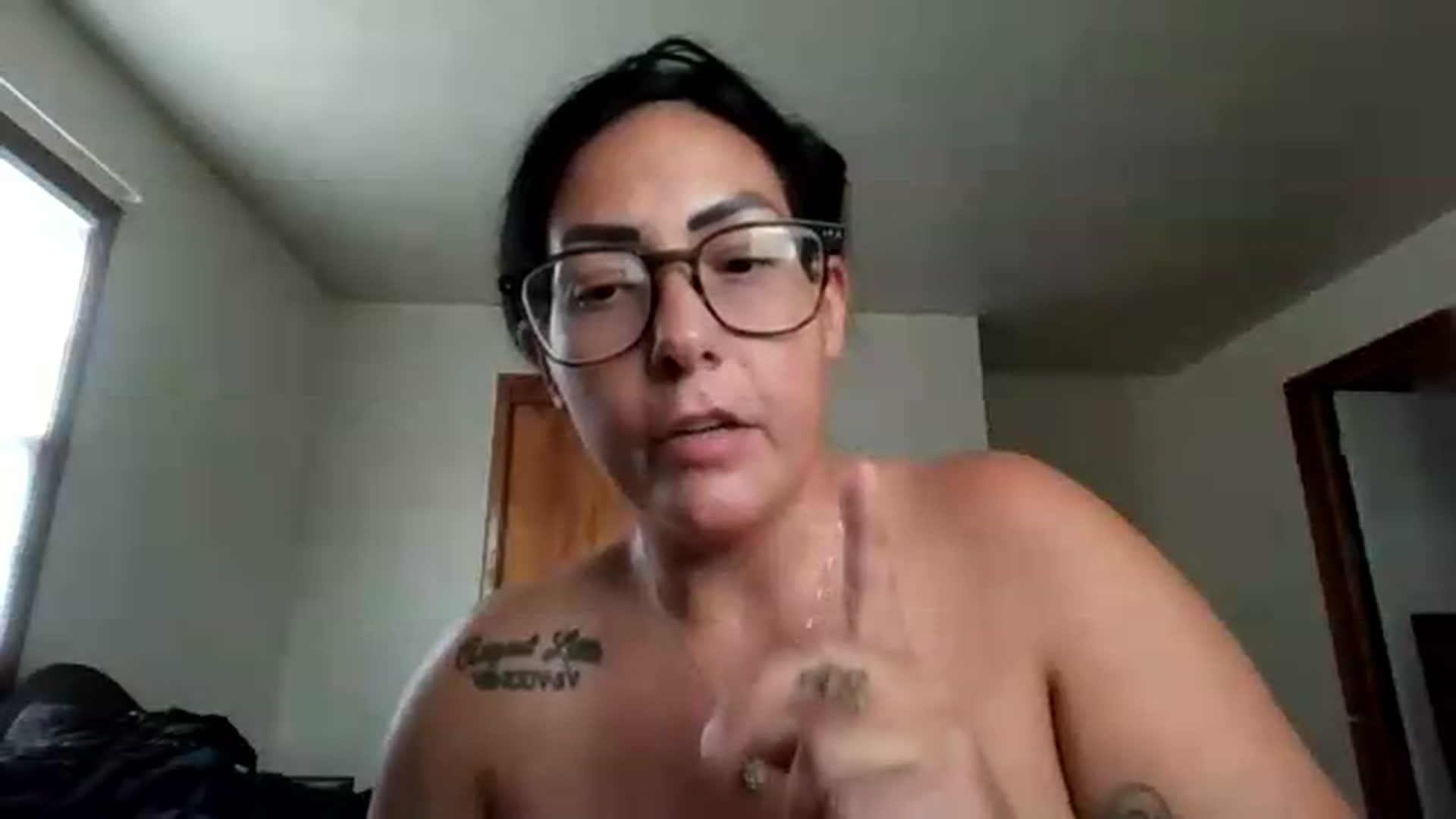 Gallery image thumbnail from AngelMarie77's myfreecams stream on, 09/17/2026, 15:58 image 2 of 20