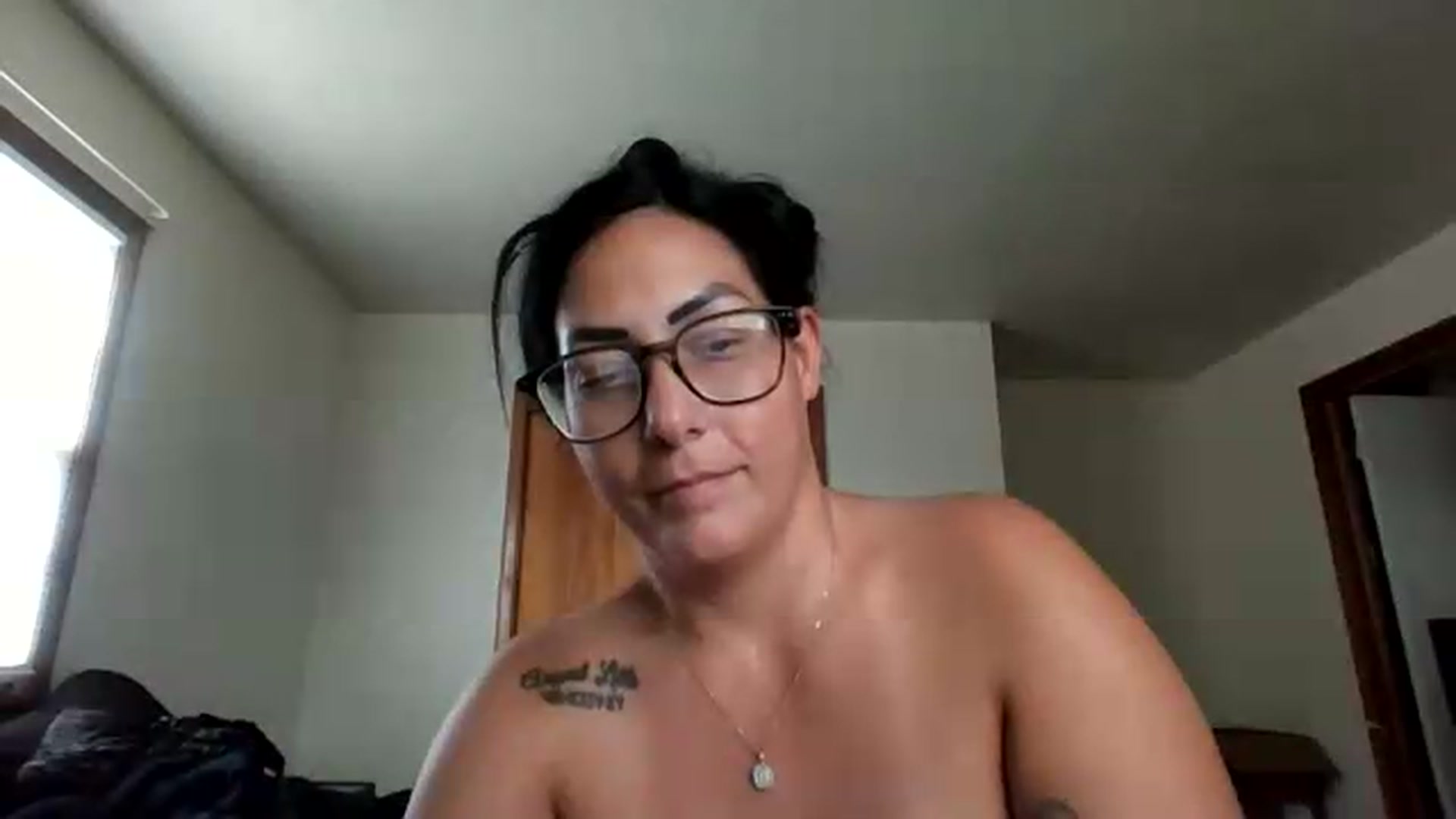 Gallery image thumbnail from AngelMarie77's myfreecams stream on, 09/17/2026, 15:58 image 12 of 20
