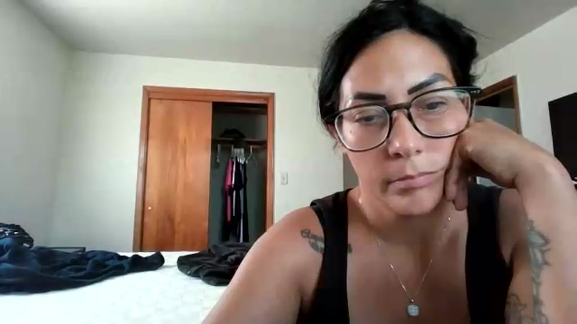 Gallery image thumbnail from AngelMarie77's myfreecams stream on, 09/17/2026, 16:49 image 17 of 20