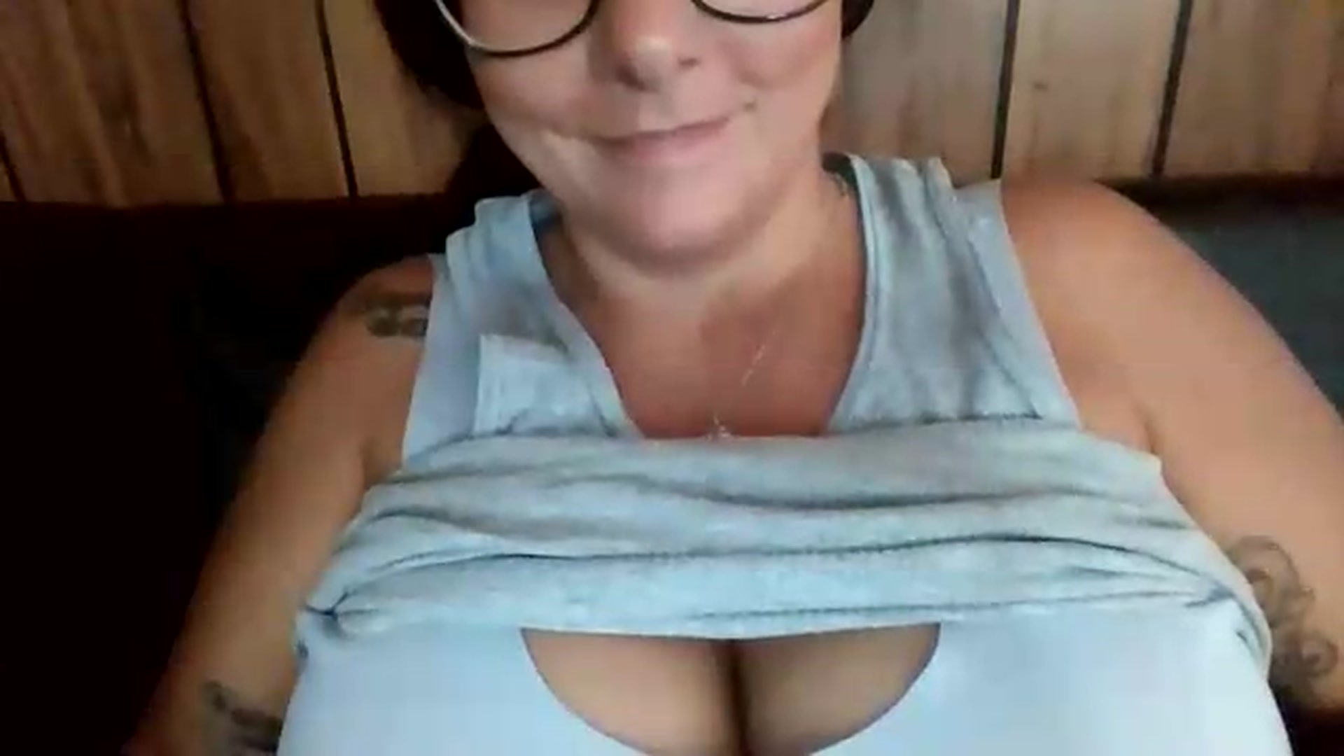 Gallery image thumbnail from AngelMarie77's myfreecams stream on, 09/20/2026, 14:53 image 12 of 20