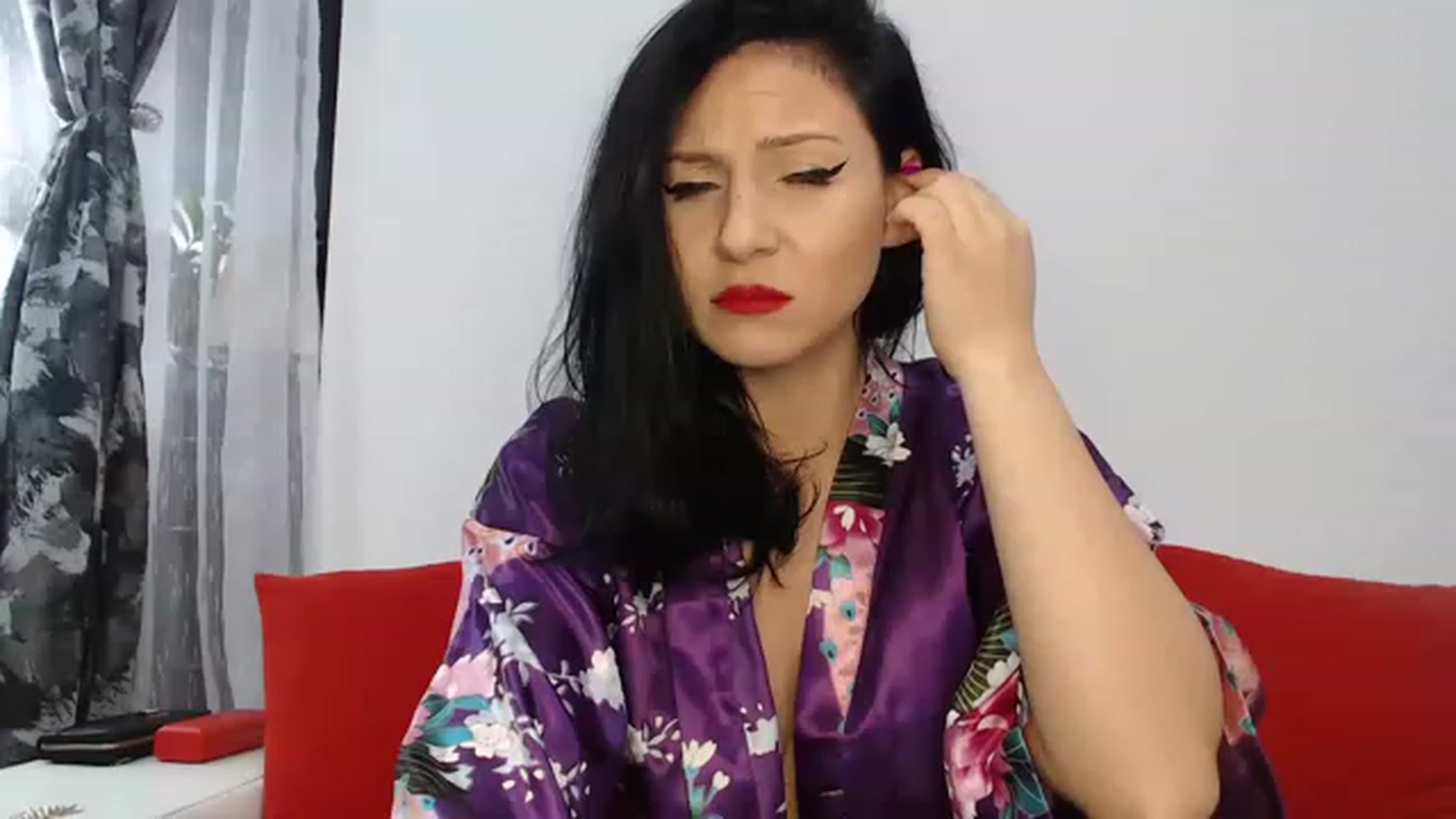 Gallery image thumbnail from AngelSmilea4U's myfreecams stream on, 01/29/2023, 24:54 image 14 of 20