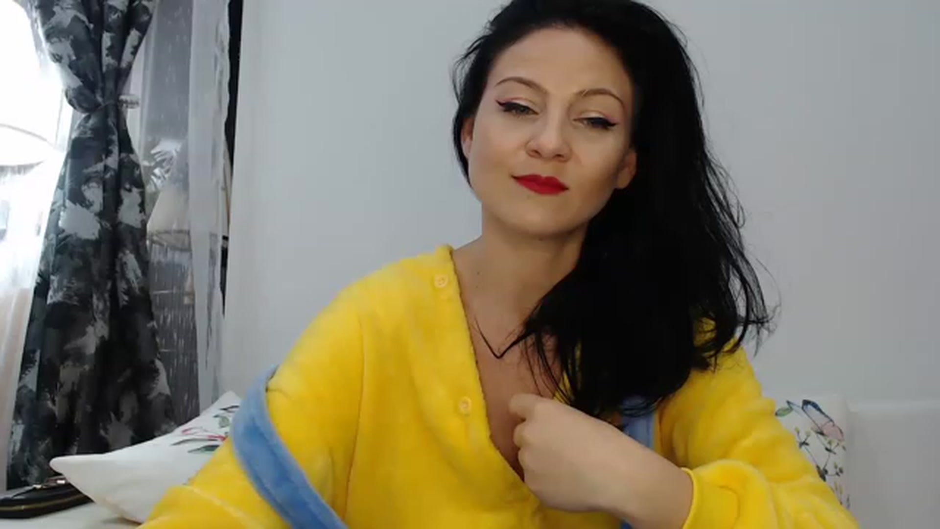 Gallery image thumbnail from AngelSmilea4U's myfreecams stream on, 04/14/2023, 21:31 image 18 of 20