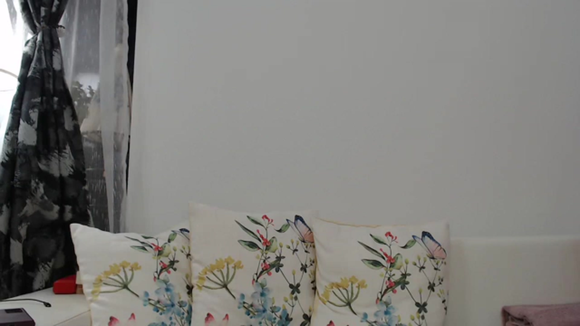 Gallery image thumbnail from AngelSmilea4U's myfreecams stream on, 06/03/2023, 21:47 image 17 of 20