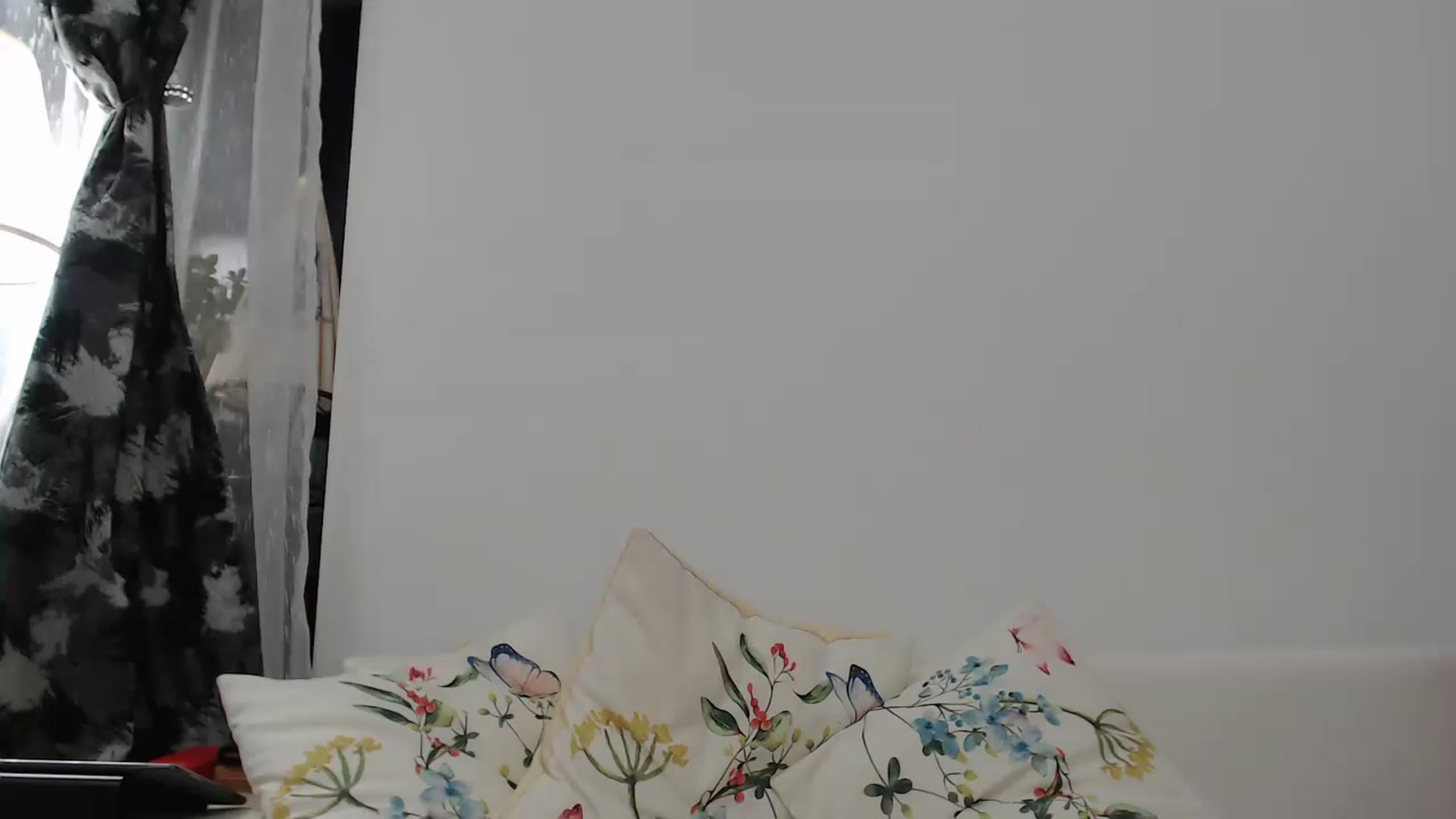Gallery image thumbnail from AngelSmilea4U's myfreecams stream on, 07/01/2023, 19:31 image 5 of 20