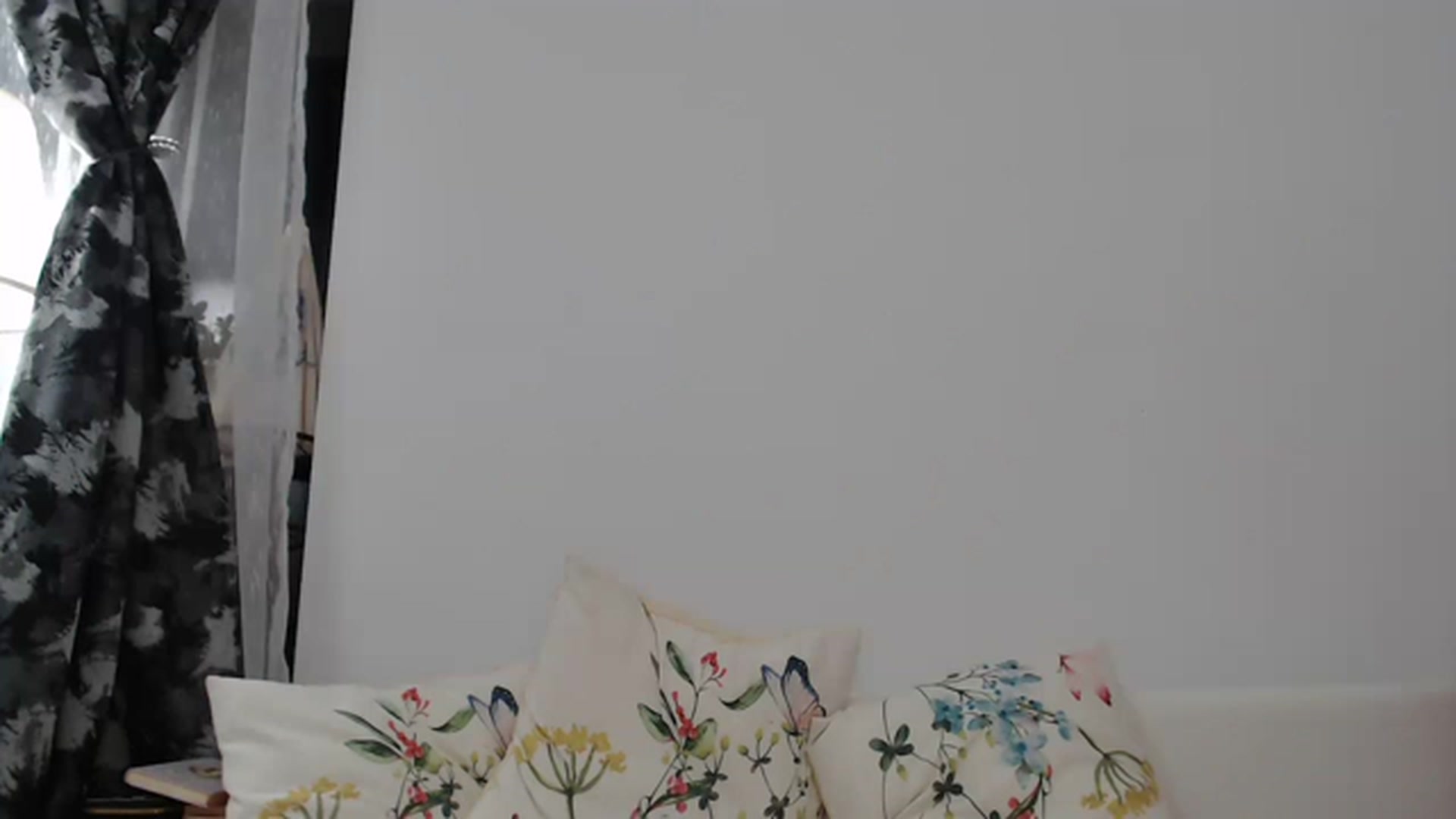 Gallery image thumbnail from AngelSmilea4U's myfreecams stream on, 07/06/2023, 20:52 image 18 of 20