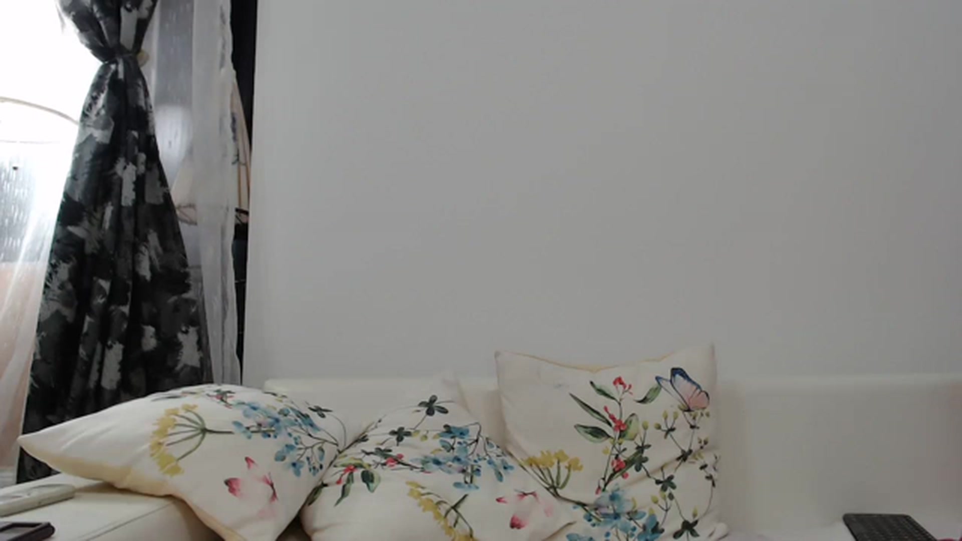 Gallery image thumbnail from AngelSmilea4U's myfreecams stream on, 07/22/2023, 21:18 image 6 of 20