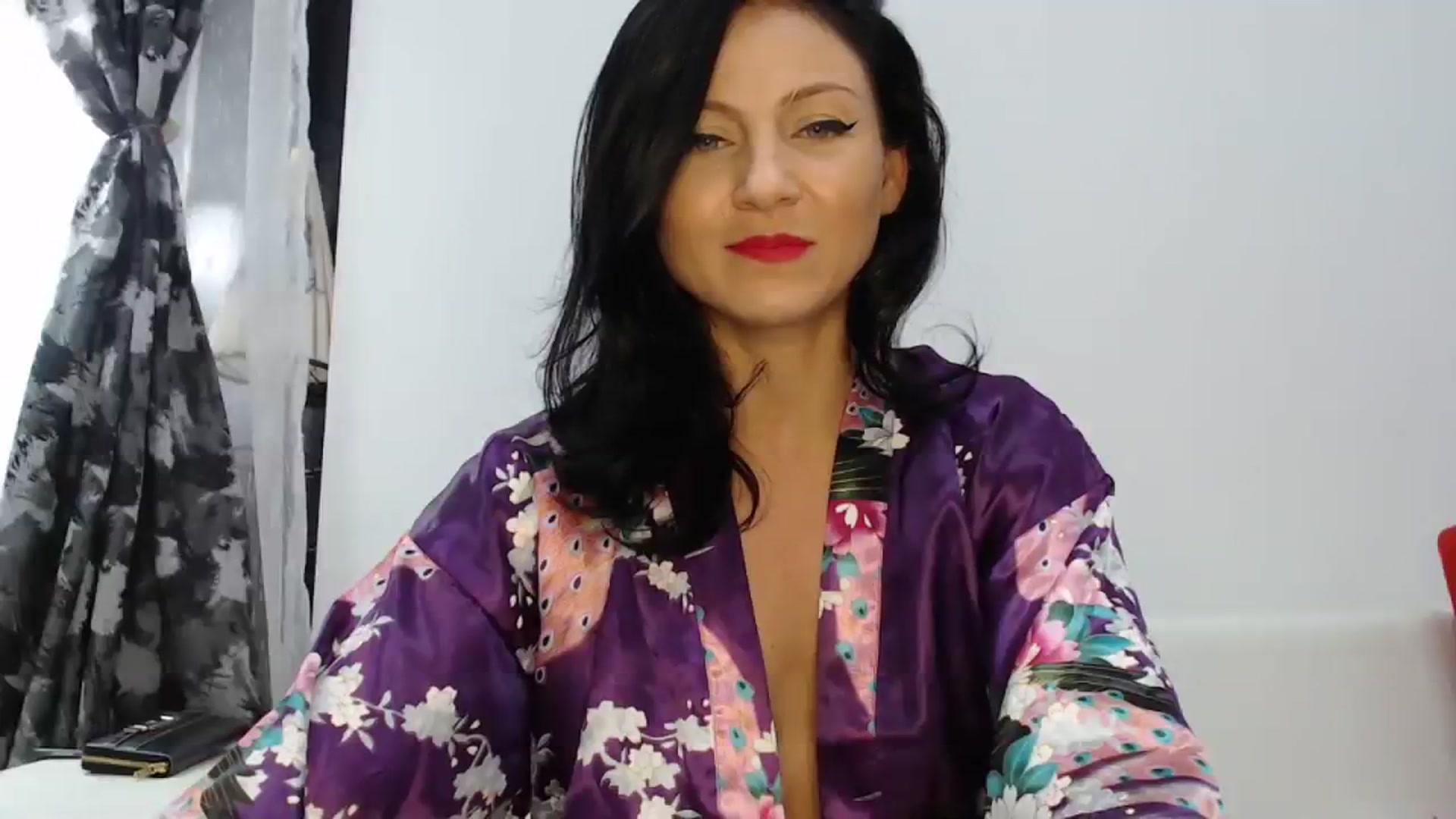 Gallery image thumbnail from AngelSmilea4U's myfreecams stream on, 07/22/2023, 23:19 image 7 of 20