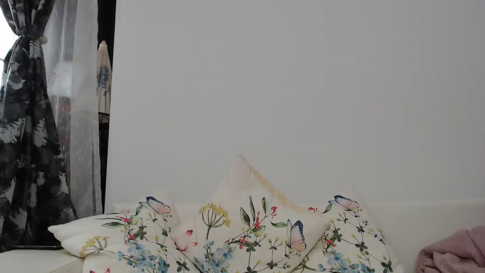 Gallery image thumbnail from AngelSmilea4U's myfreecams stream on, 08/26/2023, 21:37 image 19 of 20