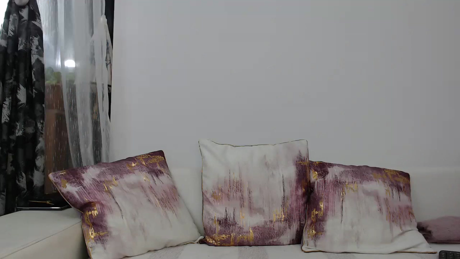 Gallery image thumbnail from AngelSmilea4U's myfreecams stream on, 11/19/2023, 21:16 image 1 of 20