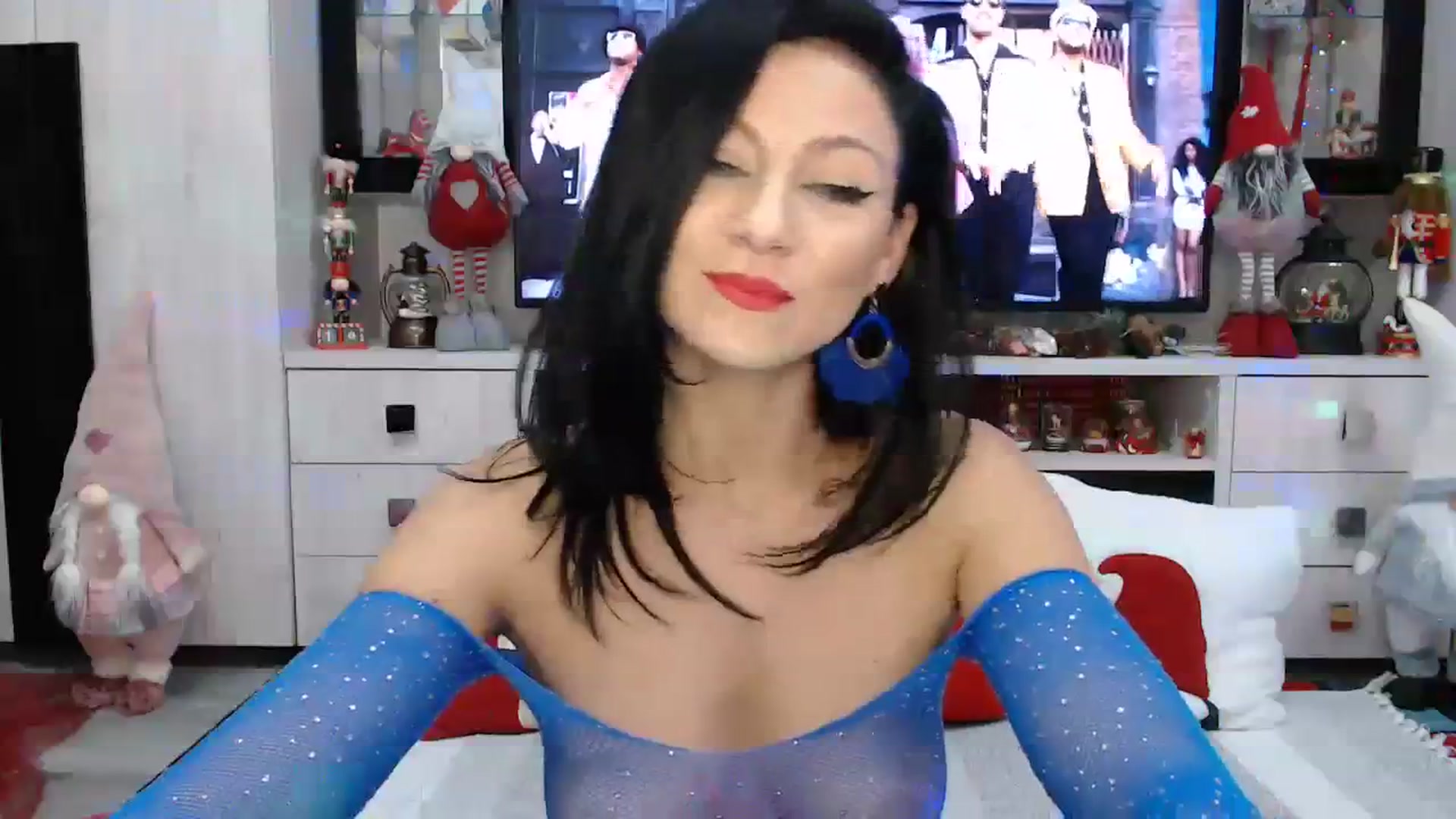 Gallery image thumbnail from AngelSmilea4U's myfreecams stream on, 12/10/2023, 22:05 image 9 of 20