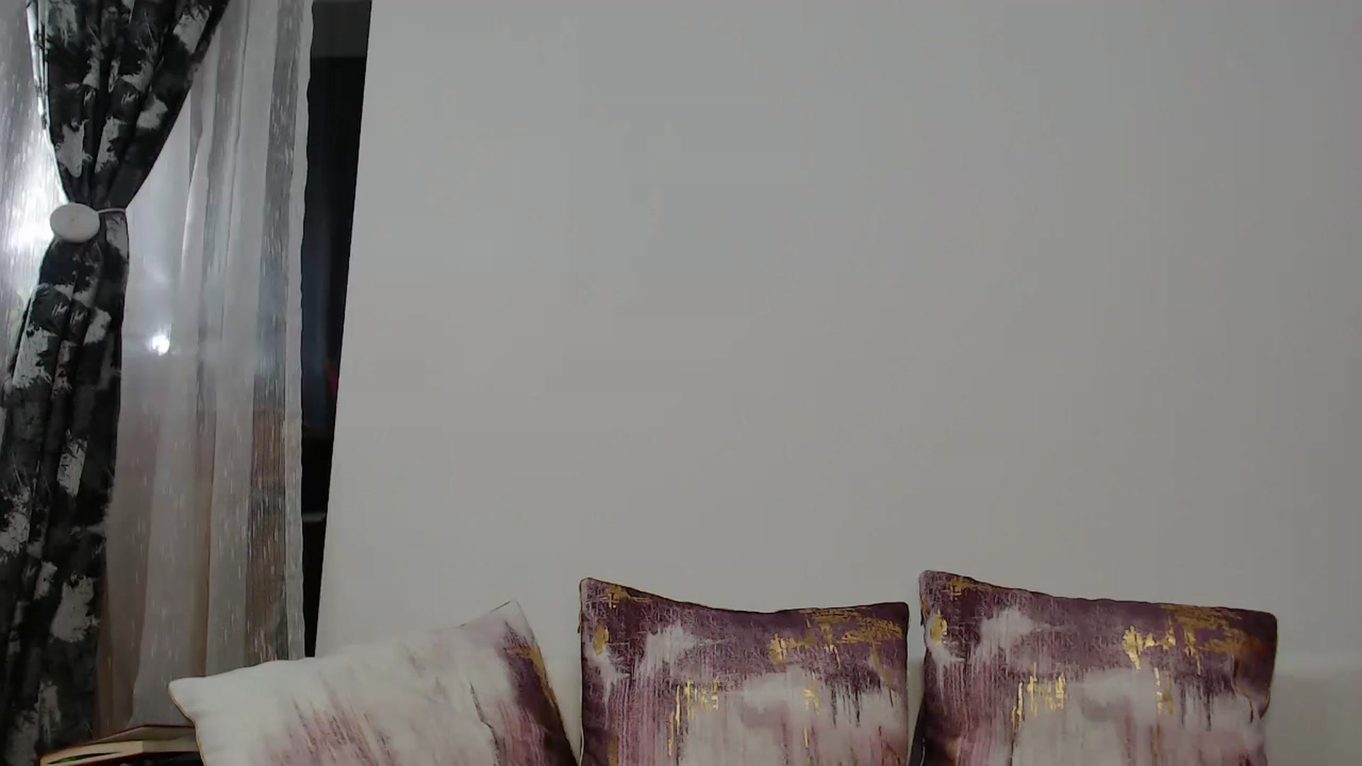 Gallery image thumbnail from AngelSmilea4U's myfreecams stream on, 01/27/2024, 22:29 image 16 of 20