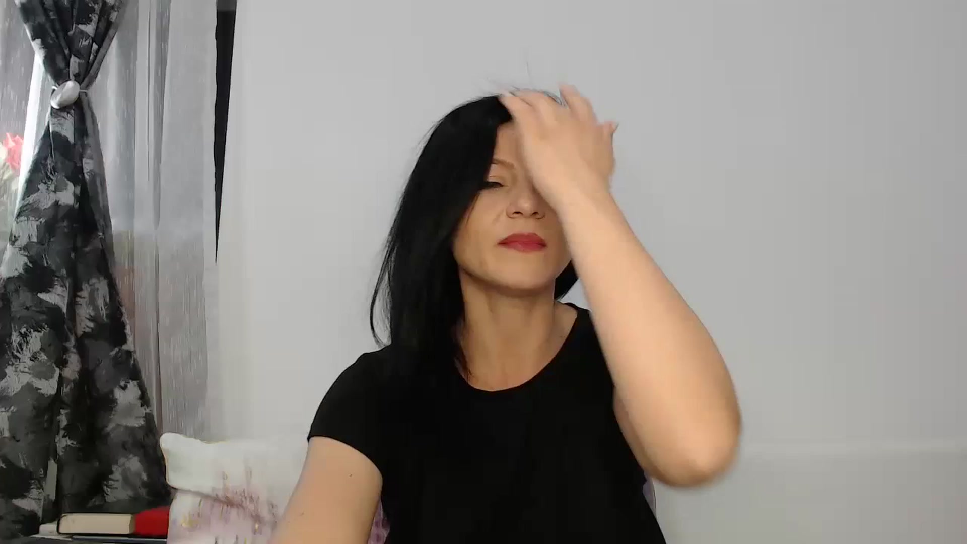 Gallery image thumbnail from AngelSmilea4U's myfreecams stream on, 04/11/2024, 23:26 image 7 of 20
