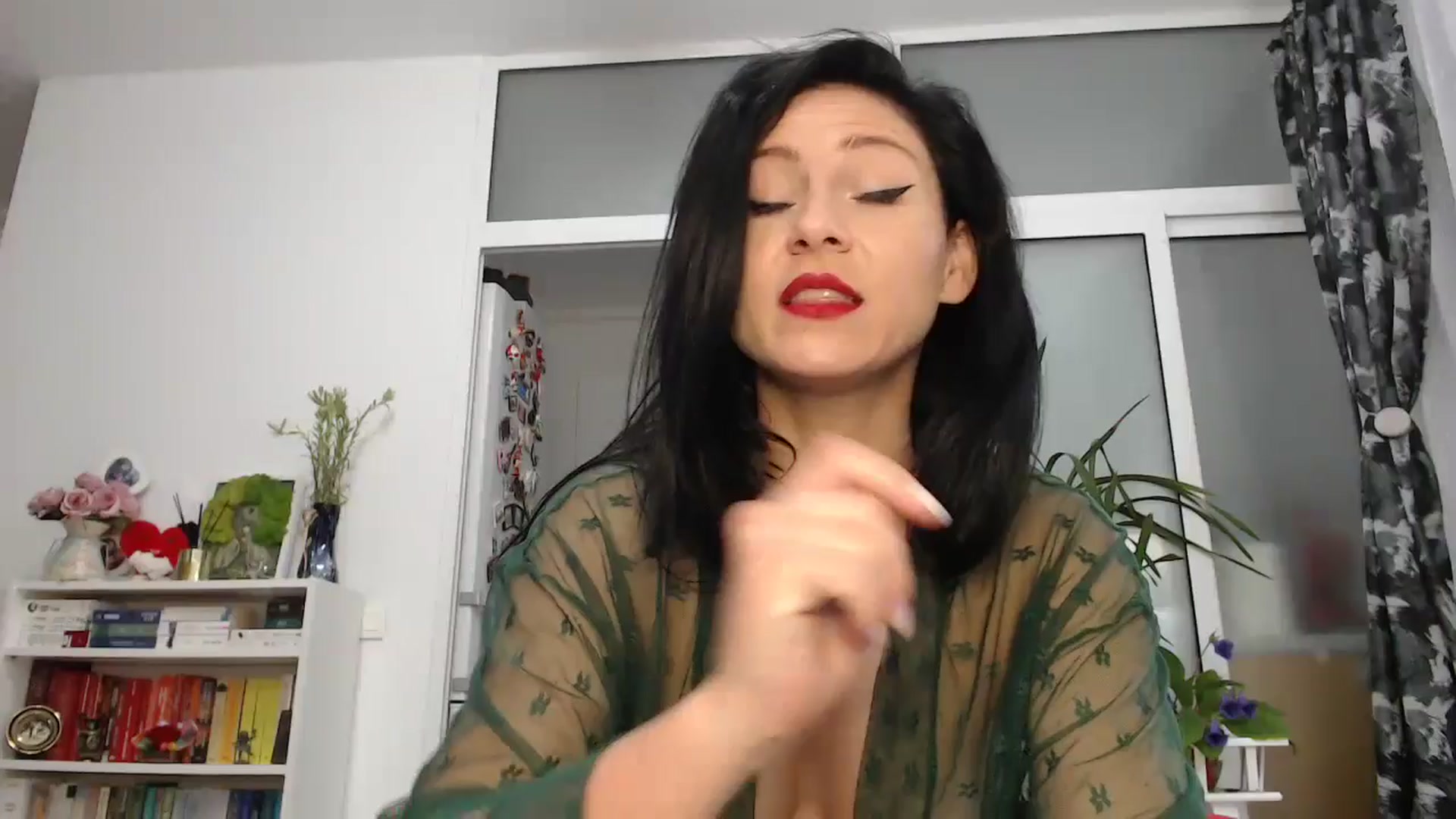 Gallery image thumbnail from AngelSmilea4U's myfreecams stream on, 05/26/2024, 24:20 image 7 of 20
