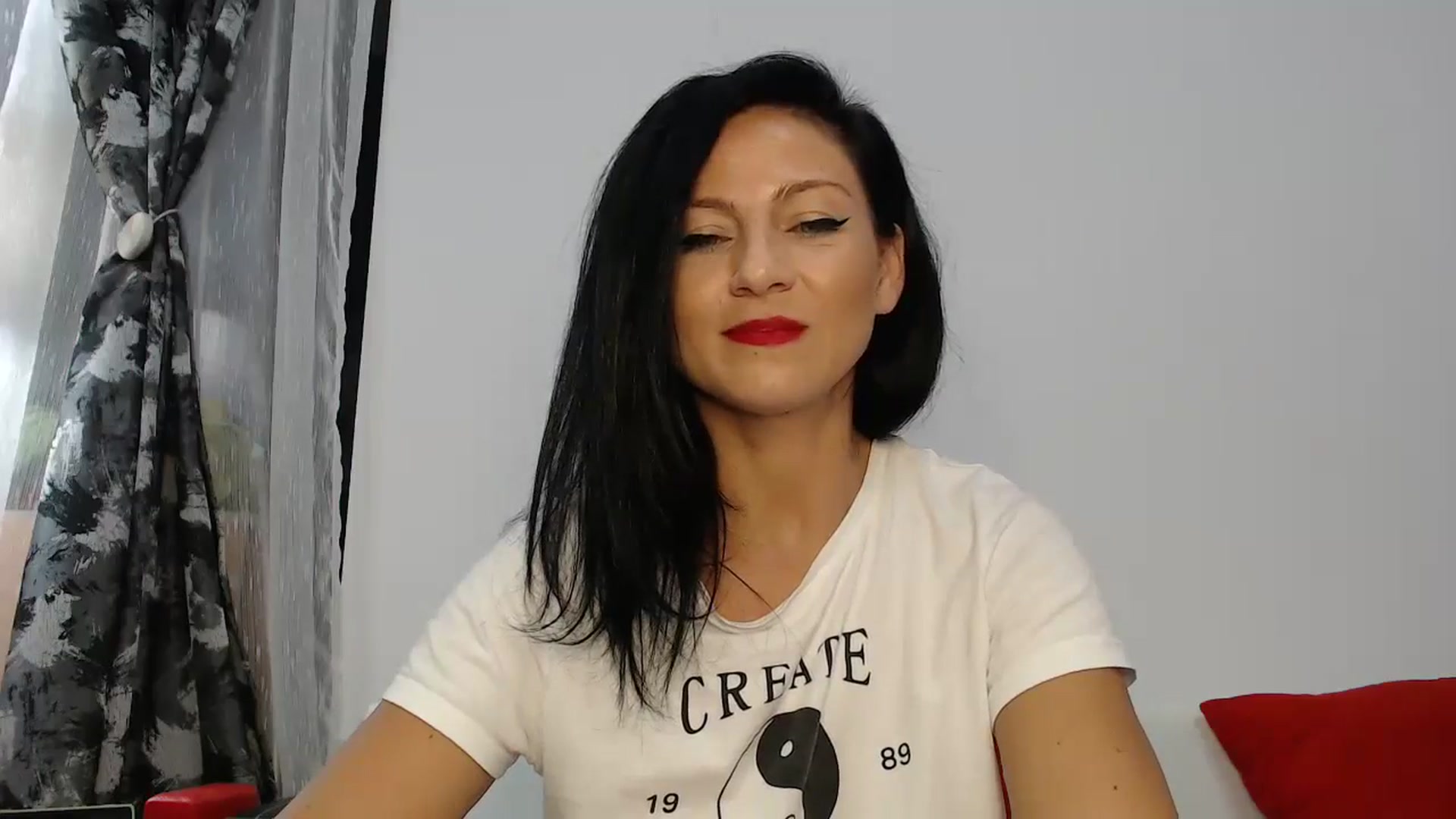 Gallery image thumbnail from AngelSmilea4U's myfreecams stream on, 08/25/2024, 24:00 image 15 of 20