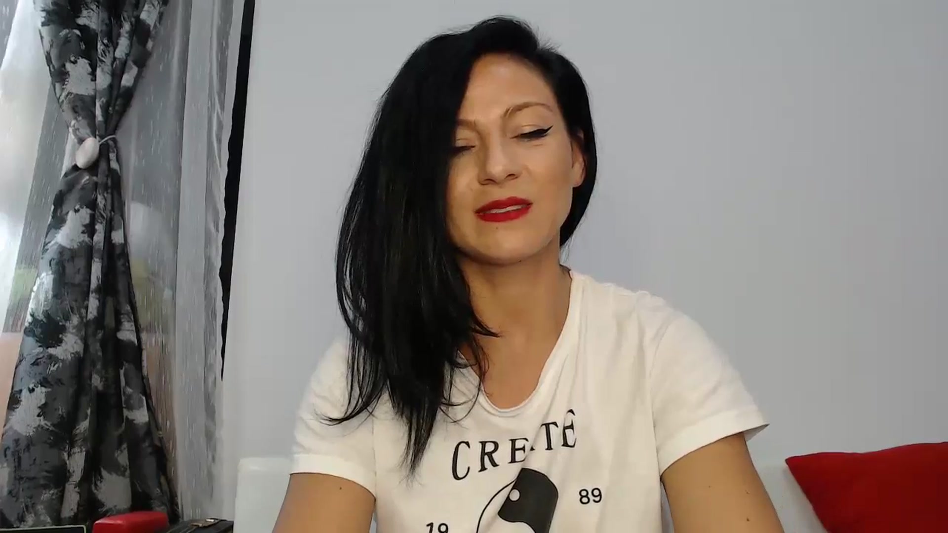 Gallery image thumbnail from AngelSmilea4U's myfreecams stream on, 08/25/2024, 24:00 image 8 of 20