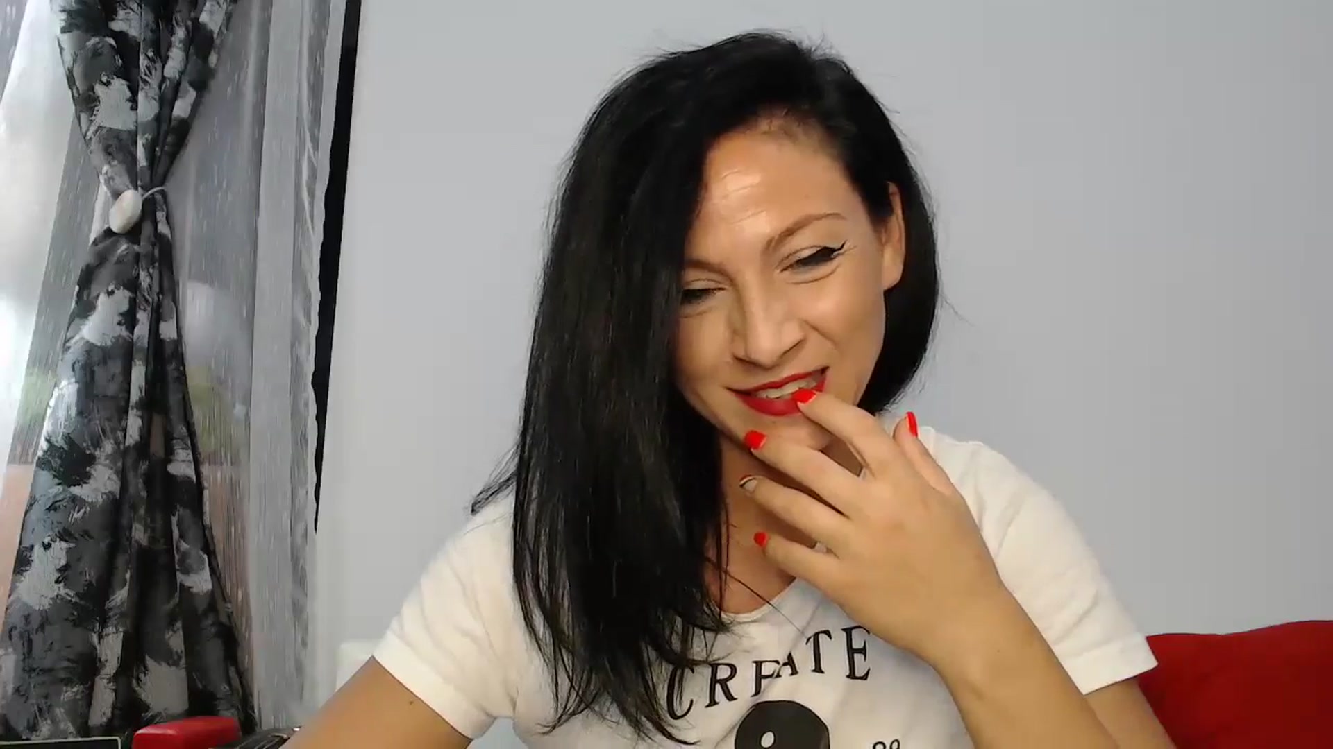 Gallery image thumbnail from AngelSmilea4U's myfreecams stream on, 08/25/2024, 24:00 image 17 of 20