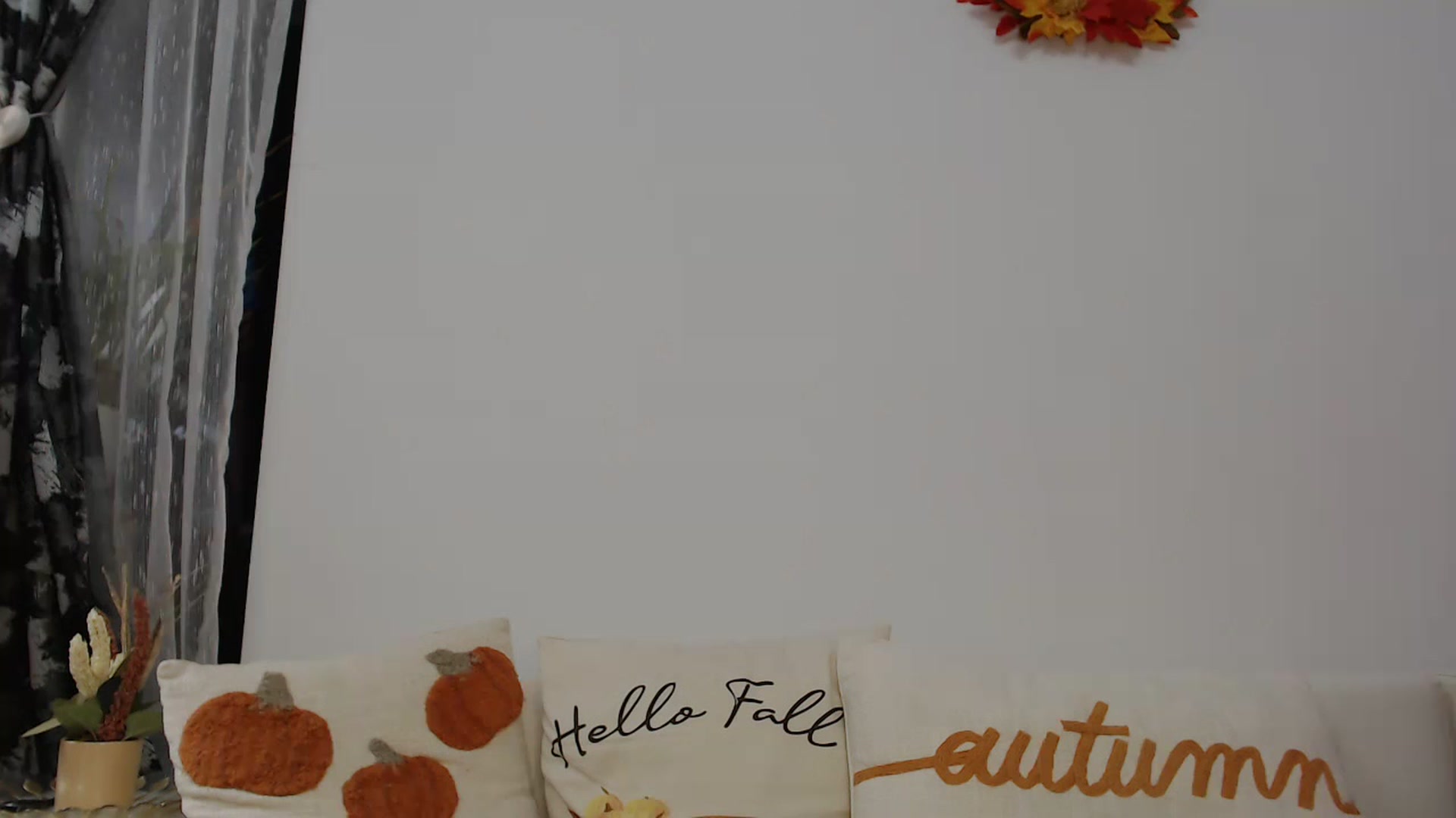 Gallery image thumbnail from AngelSmilea4U's myfreecams stream on, 10/03/2024, 22:20 image 1 of 20