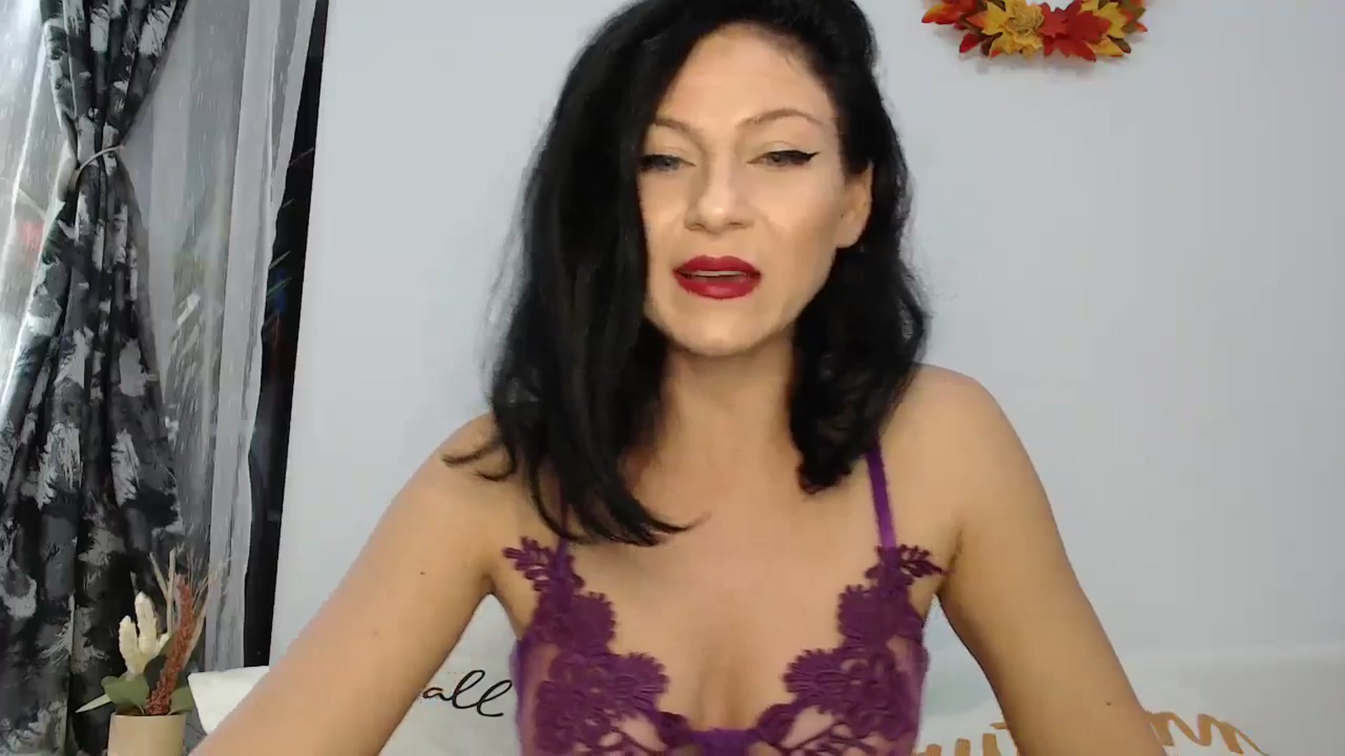 Gallery image thumbnail from AngelSmilea4U's myfreecams stream on, 10/04/2024, 19:48 image 20 of 20