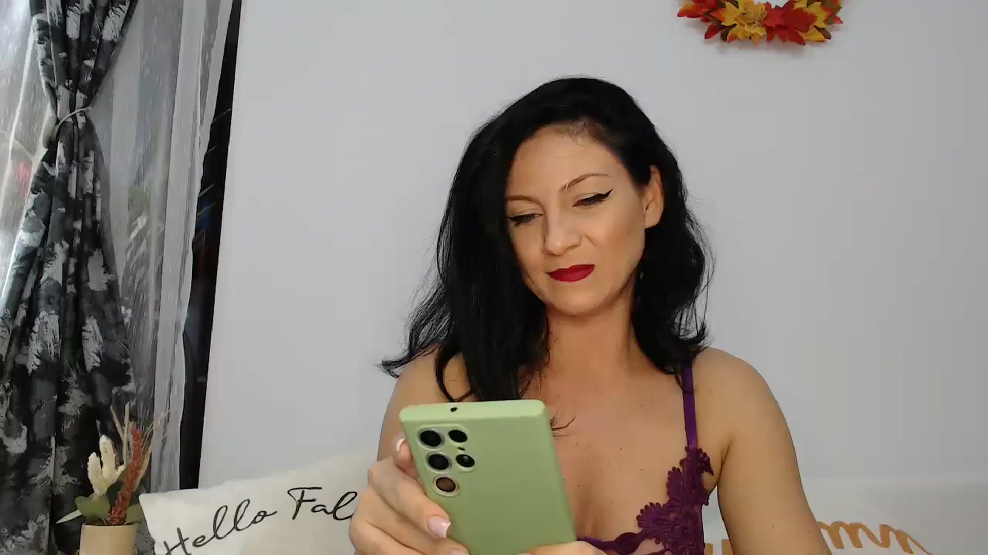 Gallery image thumbnail from AngelSmilea4U's myfreecams stream on, 10/04/2024, 19:48 image 9 of 20