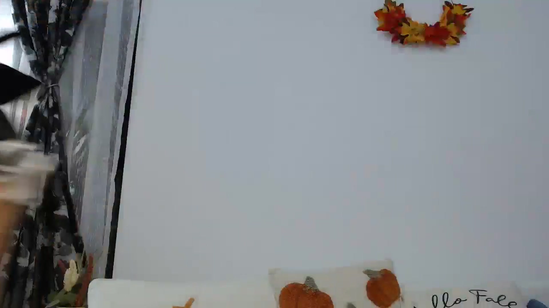Gallery image thumbnail from AngelSmilea4U's myfreecams stream on, 10/17/2024, 22:28 image 15 of 20