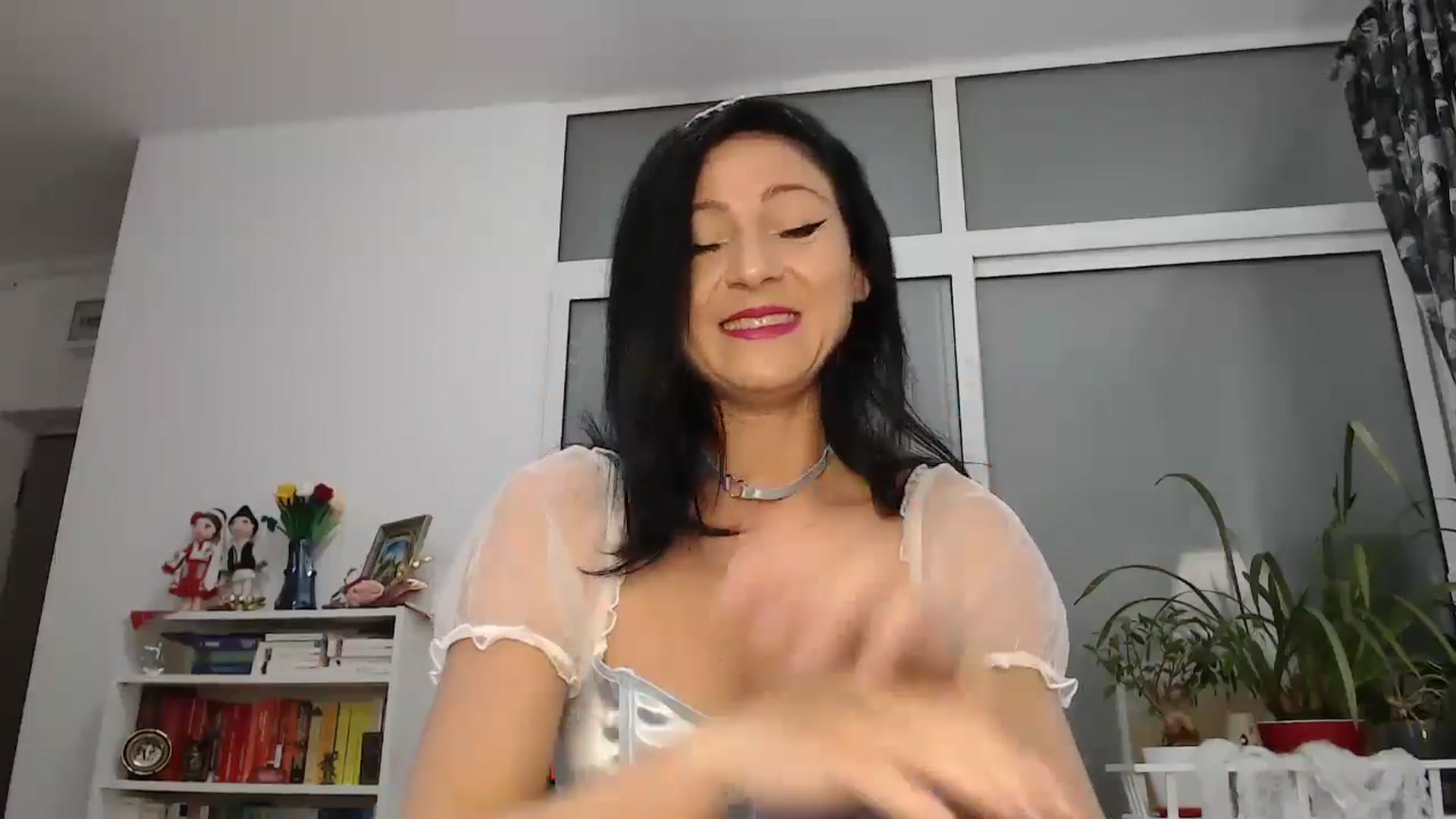Gallery image thumbnail from AngelSmilea4U's myfreecams stream on, 10/27/2024, 18:42 image 5 of 20