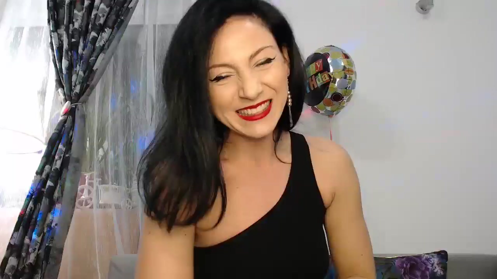 Gallery image thumbnail from AngelSmilea4U's myfreecams stream on, 11/23/2024, 22:20 image 1 of 20