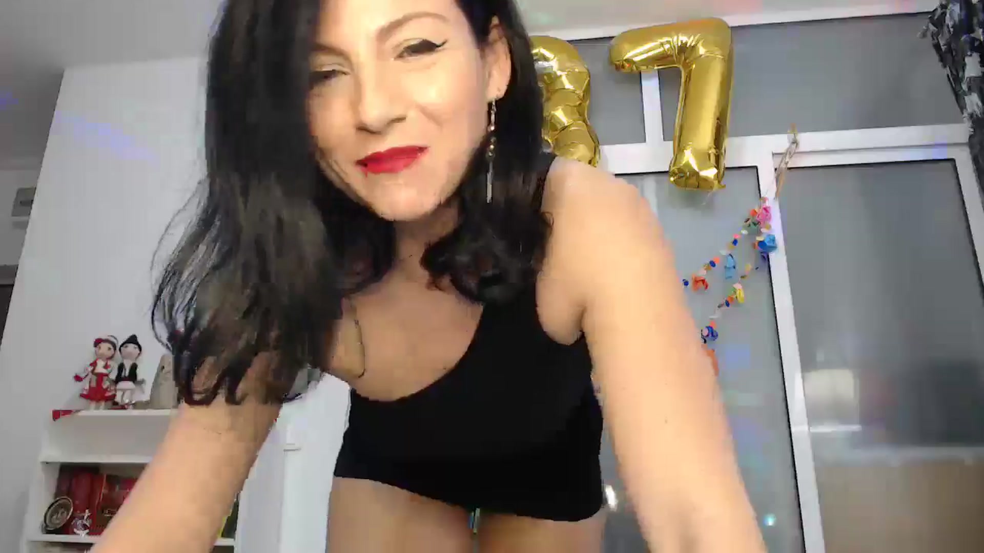 Gallery image thumbnail from AngelSmilea4U's myfreecams stream on, 11/24/2024, 24:05 image 13 of 20