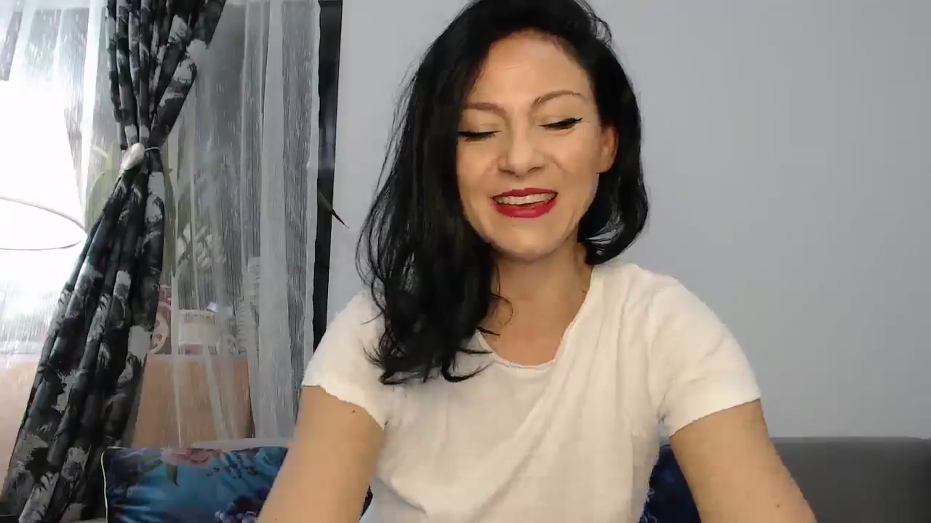 Gallery image thumbnail from AngelSmilea4U's myfreecams stream on, 11/29/2024, 23:12 image 16 of 20