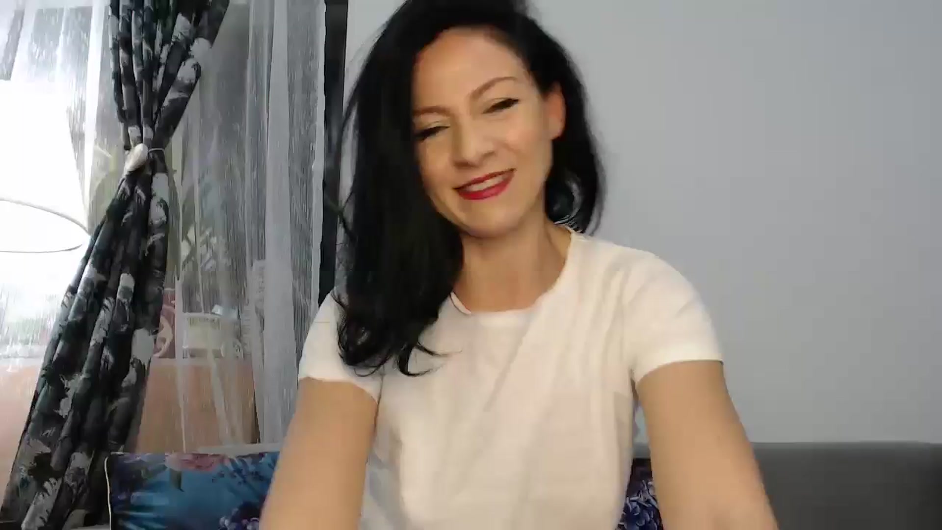 Gallery image thumbnail from AngelSmilea4U's myfreecams stream on, 11/29/2024, 23:12 image 1 of 20