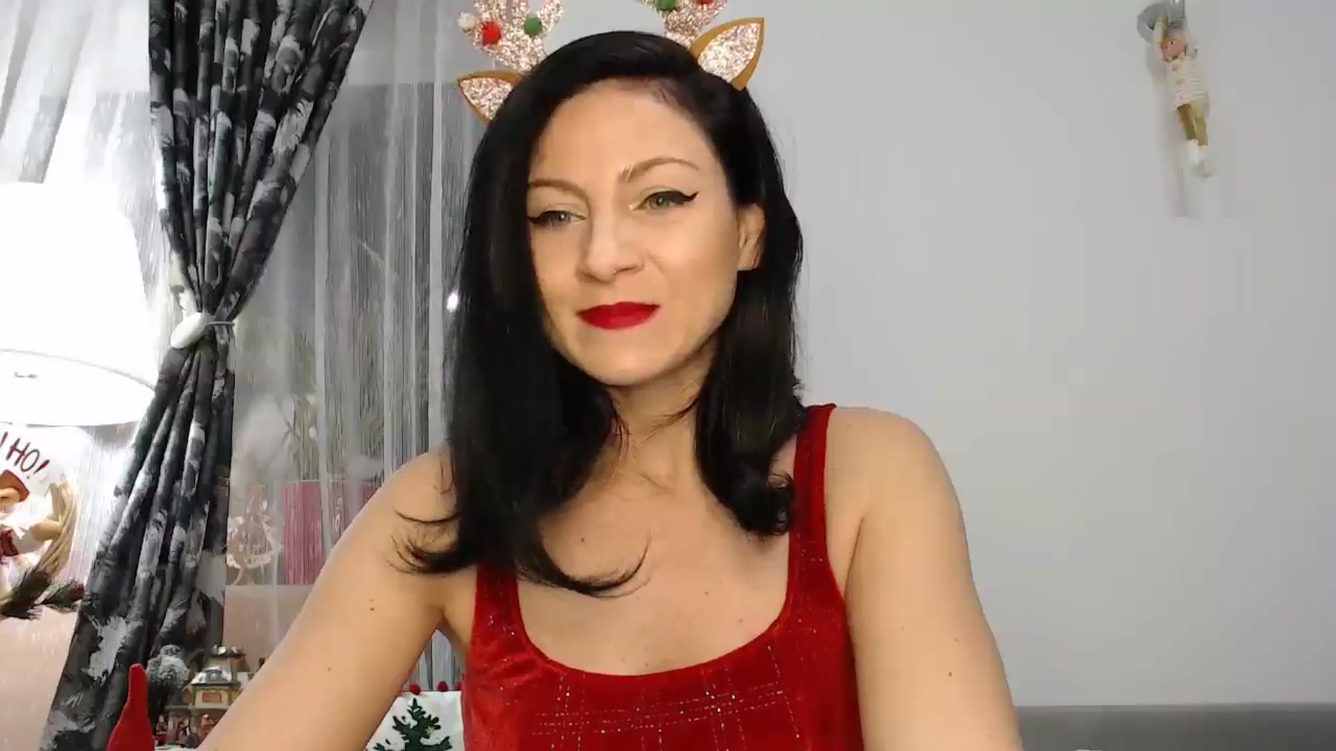 Gallery image thumbnail from AngelSmilea4U's myfreecams stream on, 12/22/2024, 20:11 image 5 of 20