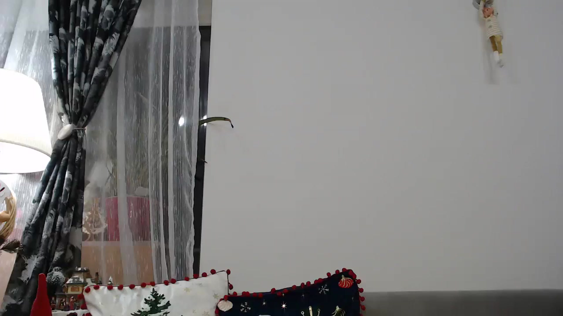 Gallery image thumbnail from AngelSmilea4U's myfreecams stream on, 12/29/2024, 21:43 image 7 of 20