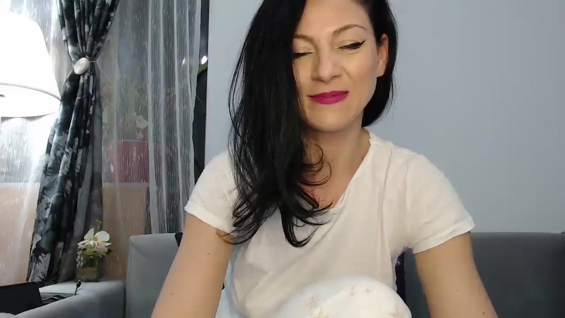 Gallery image thumbnail from AngelSmilea4U's myfreecams stream on, 02/28/2025, 22:35 image 20 of 20