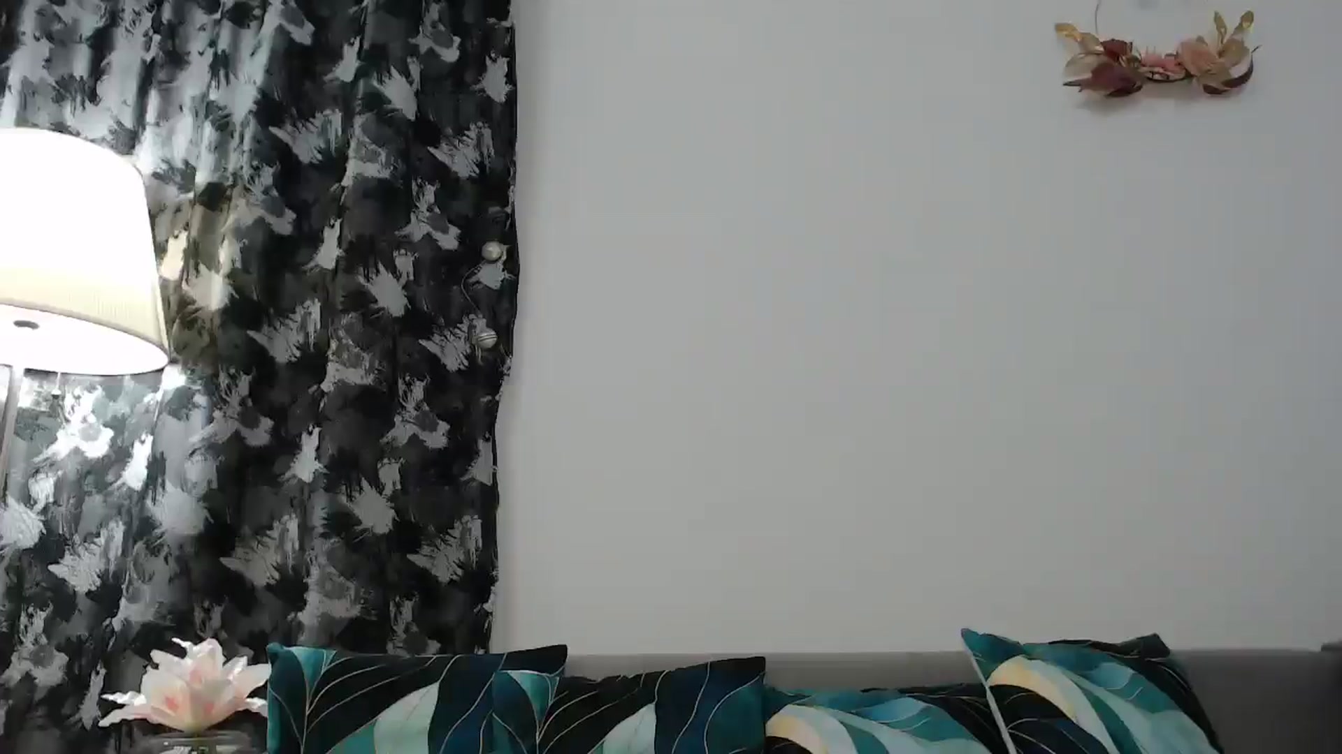 Gallery image thumbnail from AngelSmilea4U's myfreecams stream on, 05/04/2025, 19:36 image 5 of 20