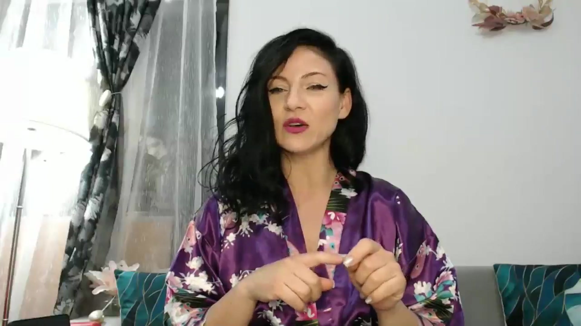Gallery image thumbnail from AngelSmilea4U's myfreecams stream on, 05/10/2025, 23:12 image 2 of 20