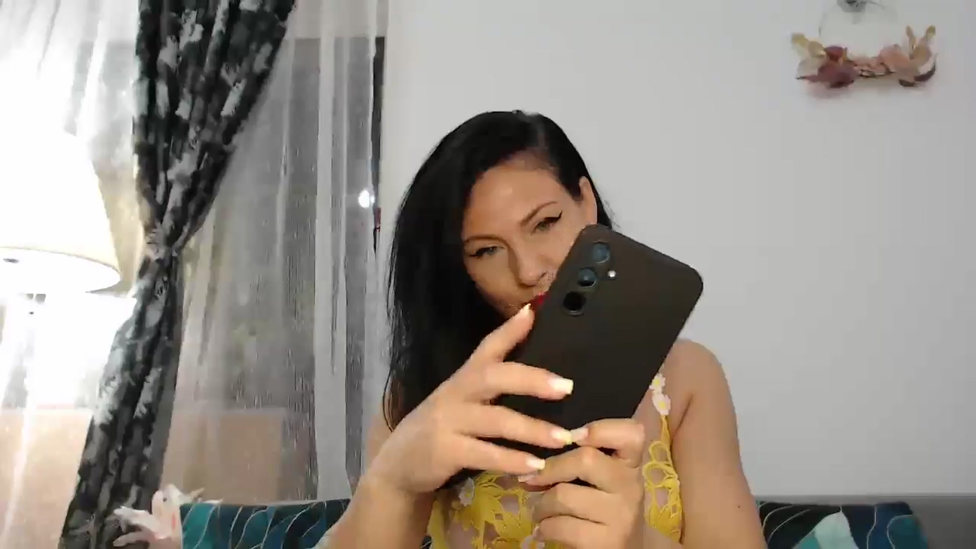 Gallery image thumbnail from AngelSmilea4U's myfreecams stream on, 06/13/2025, 19:59 image 18 of 20