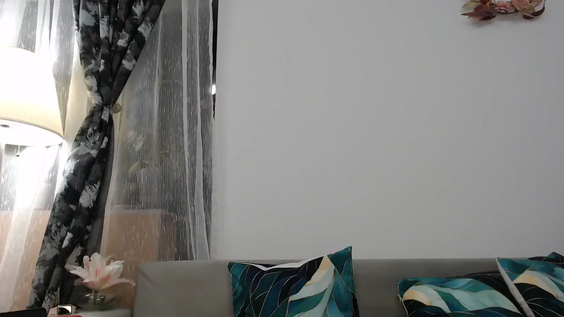 Gallery image thumbnail from AngelSmilea4U's myfreecams stream on, 06/14/2025, 22:37 image 1 of 20