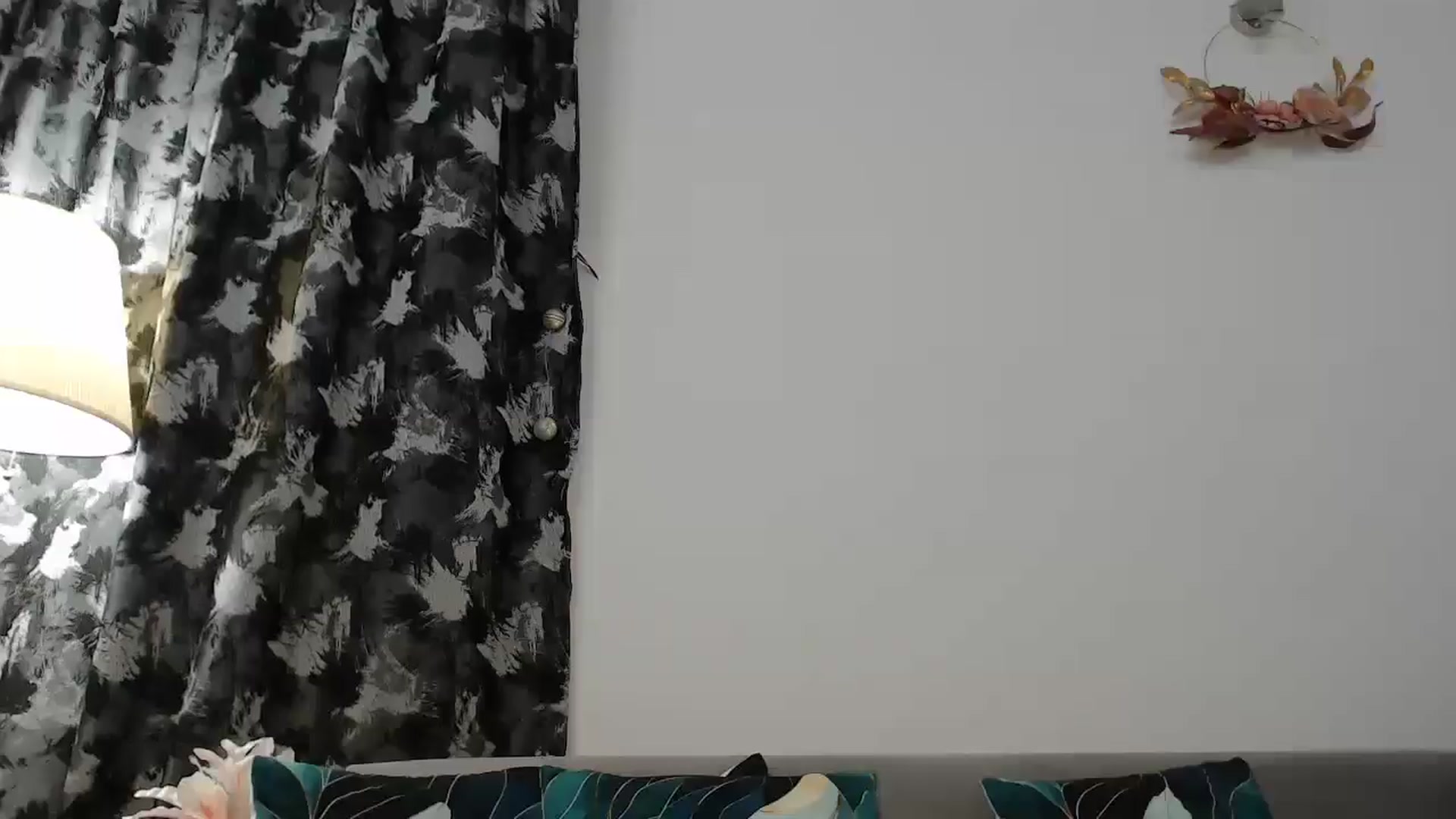 Gallery image thumbnail from AngelSmilea4U's myfreecams stream on, 08/17/2025, 18:26 image 9 of 20