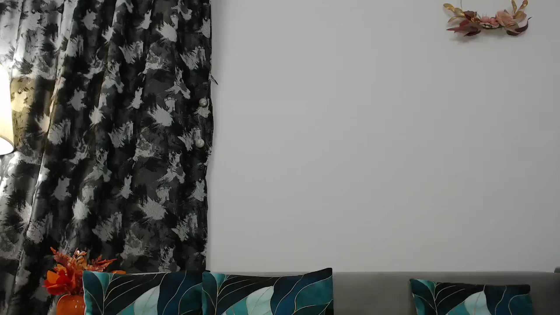 Gallery image thumbnail from AngelSmilea4U's myfreecams stream on, 08/24/2025, 20:02 image 12 of 20