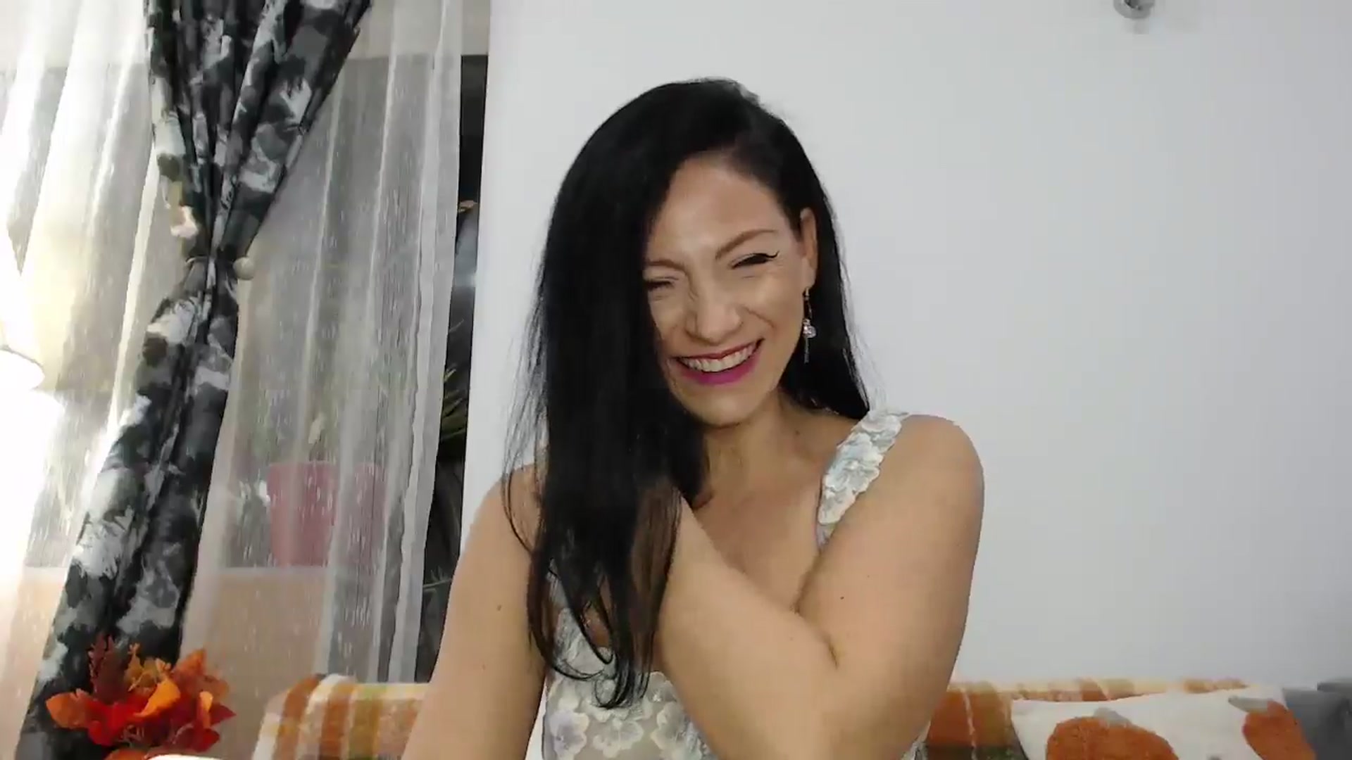 Gallery image thumbnail from AngelSmilea4U's myfreecams stream on, 09/27/2025, 21:36 image 10 of 20