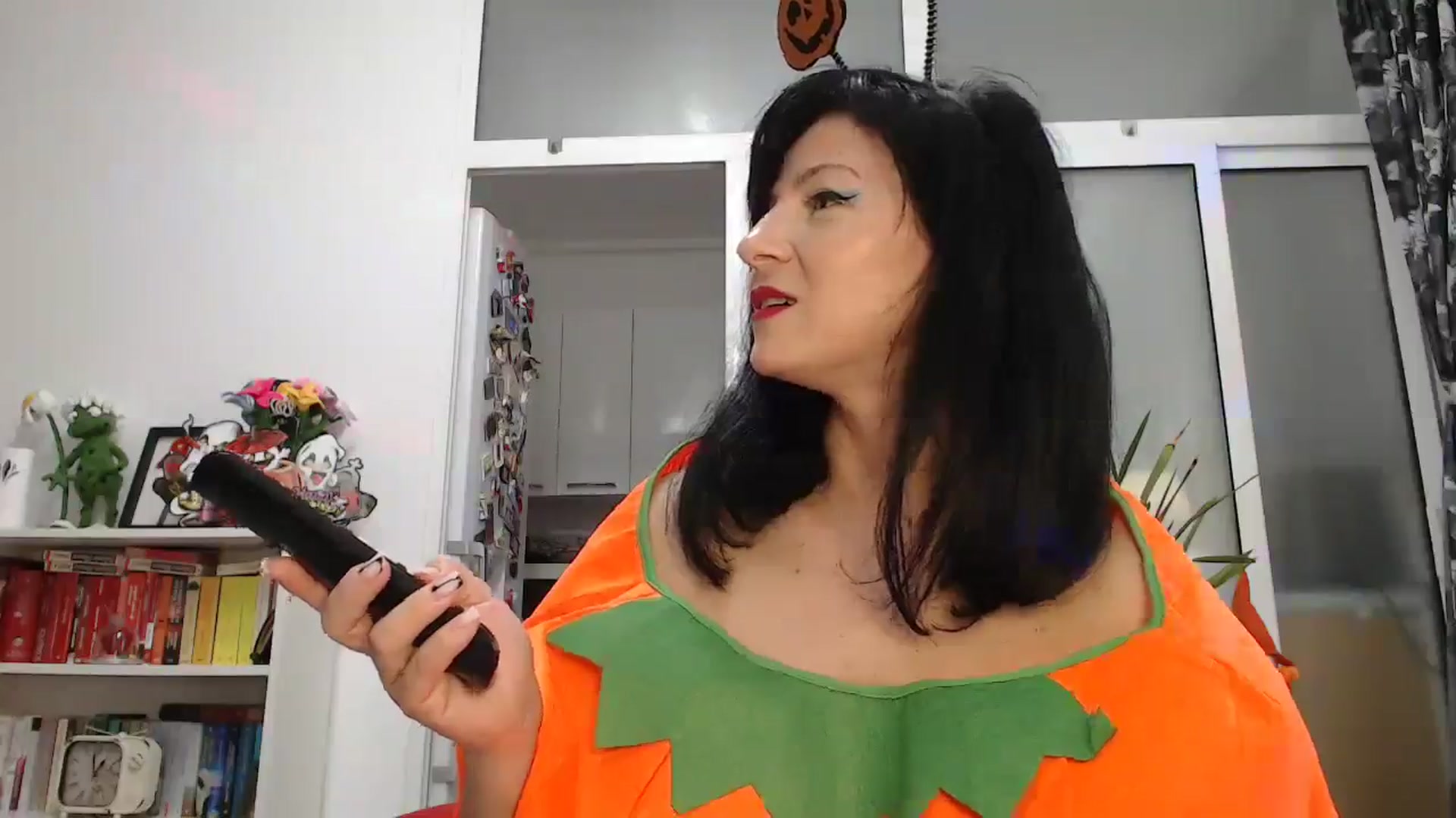 Gallery image thumbnail from AngelSmilea4U's myfreecams stream on, 11/02/2025, 24:00 image 15 of 20