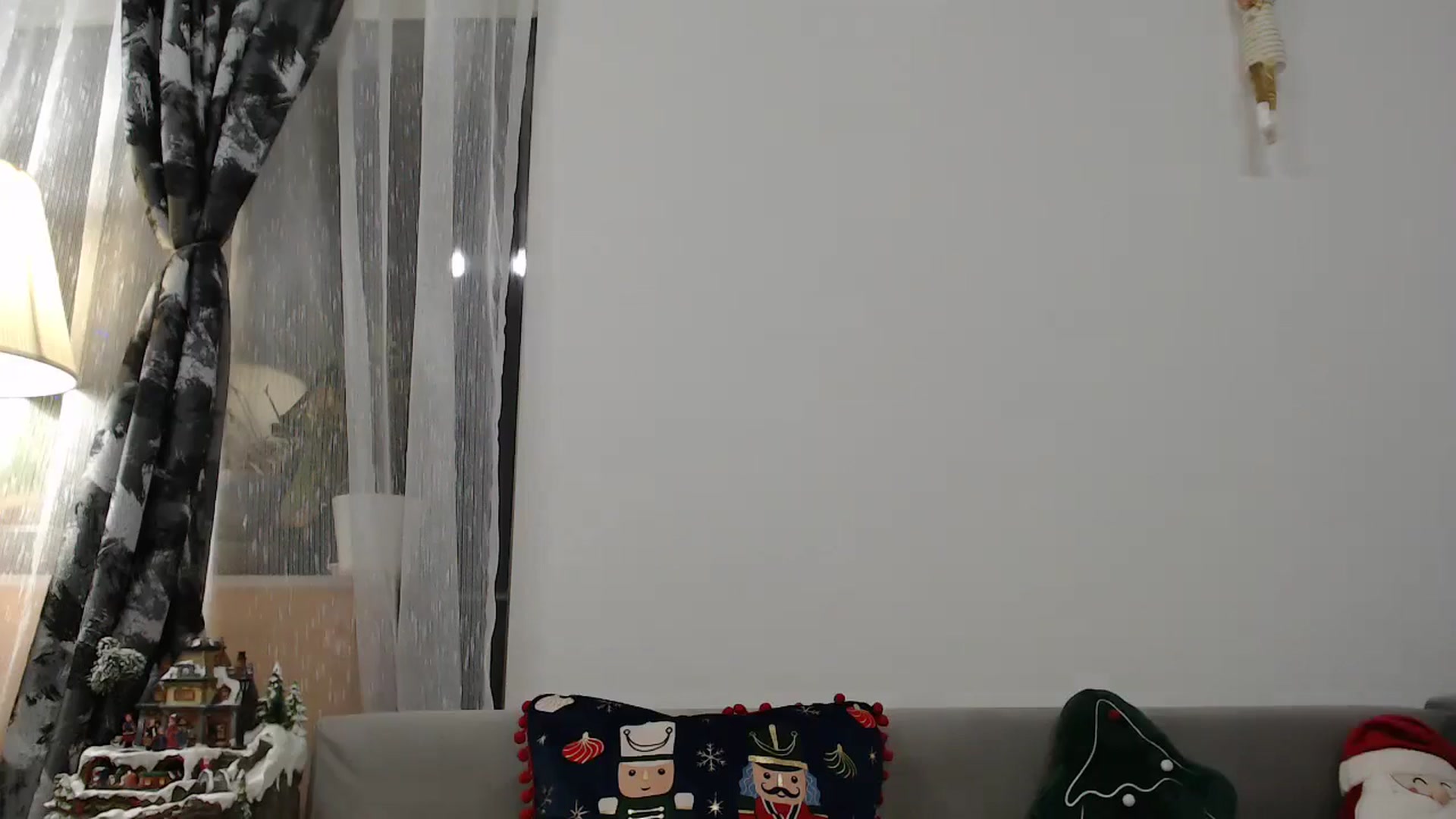 Gallery image thumbnail from AngelSmilea4U's myfreecams stream on, 12/21/2025, 19:50 image 15 of 20